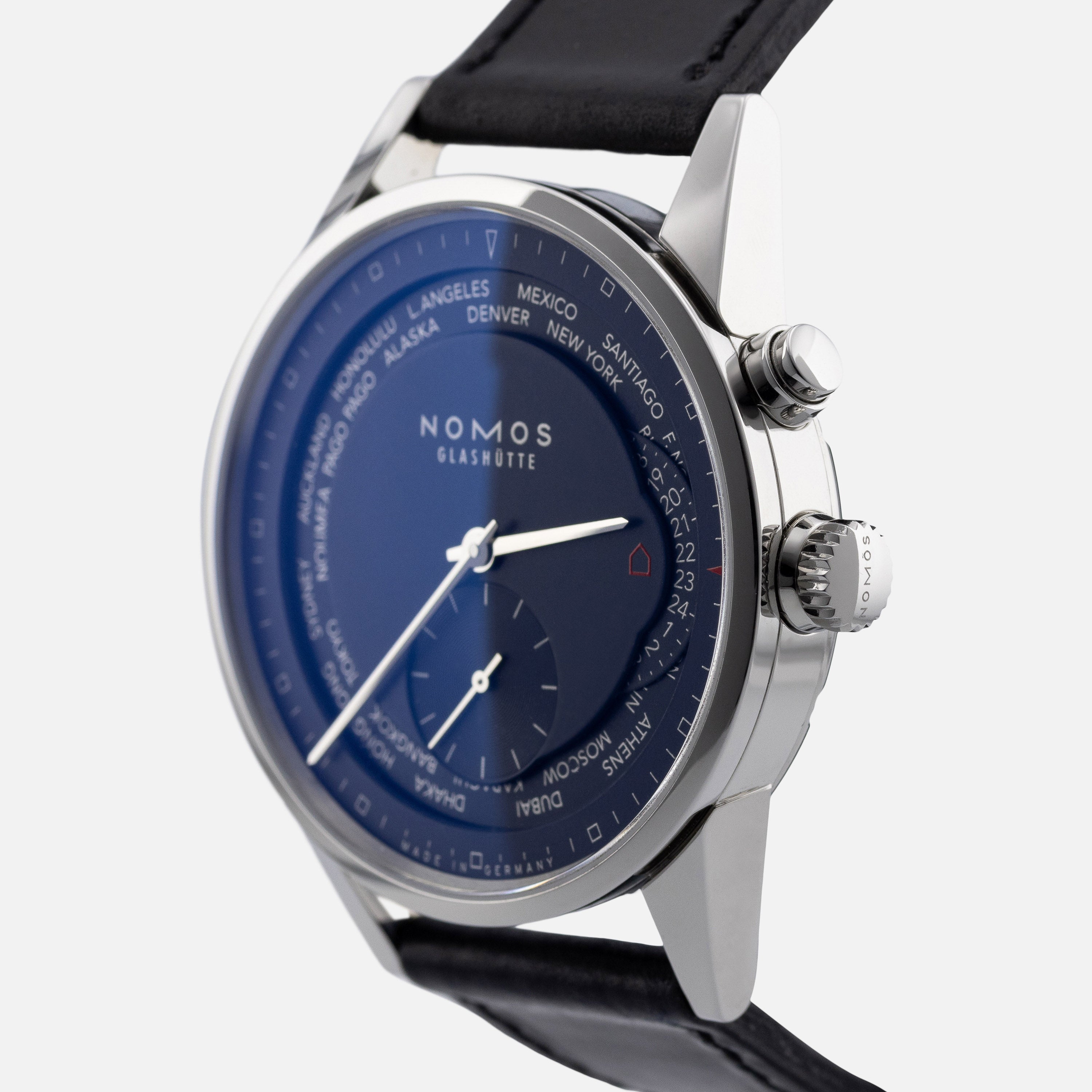 Nomos 807 online