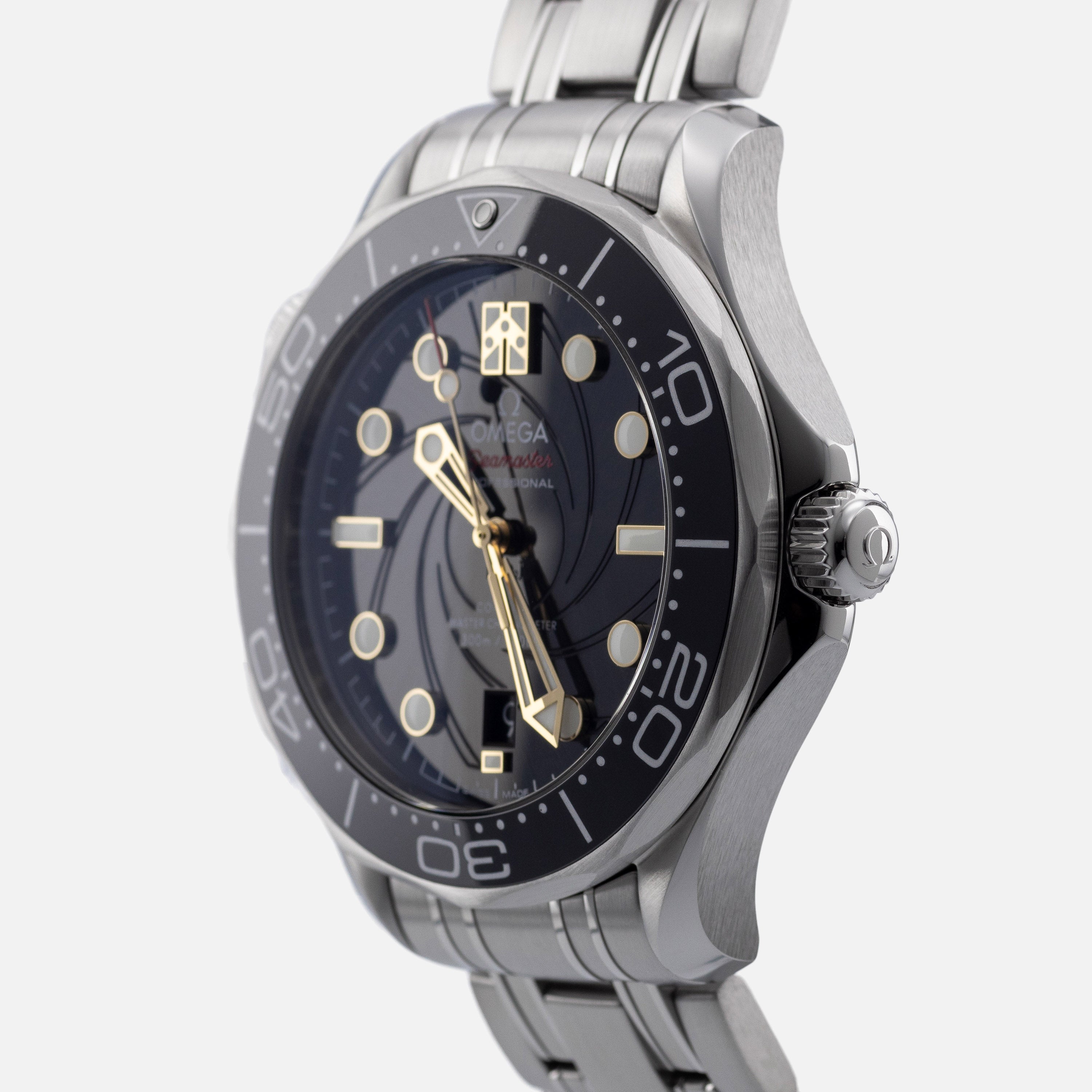 OMEGA Seamaster 300M Co-Axial Master Chronometer James Bond