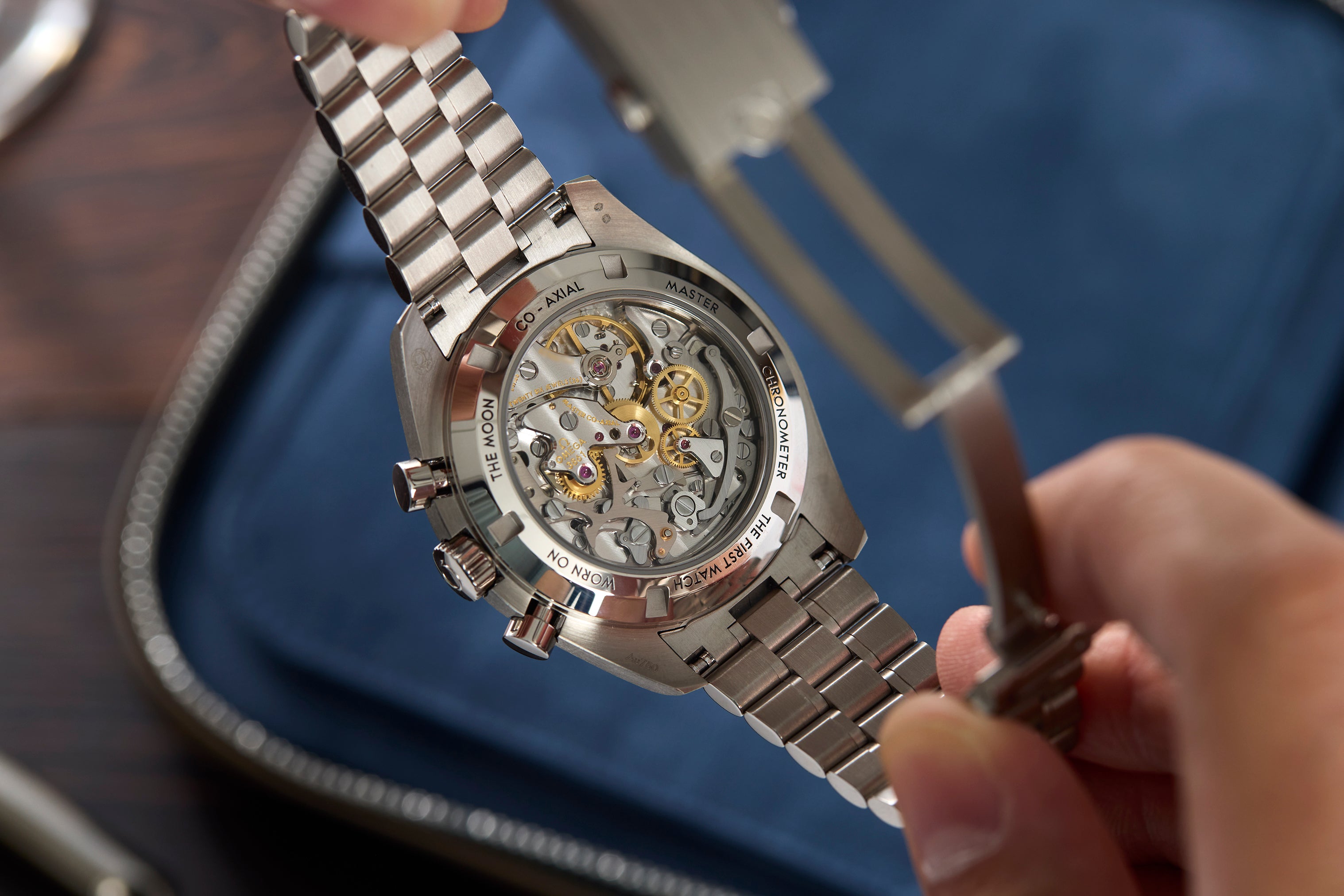 Moonwatch chronograph top