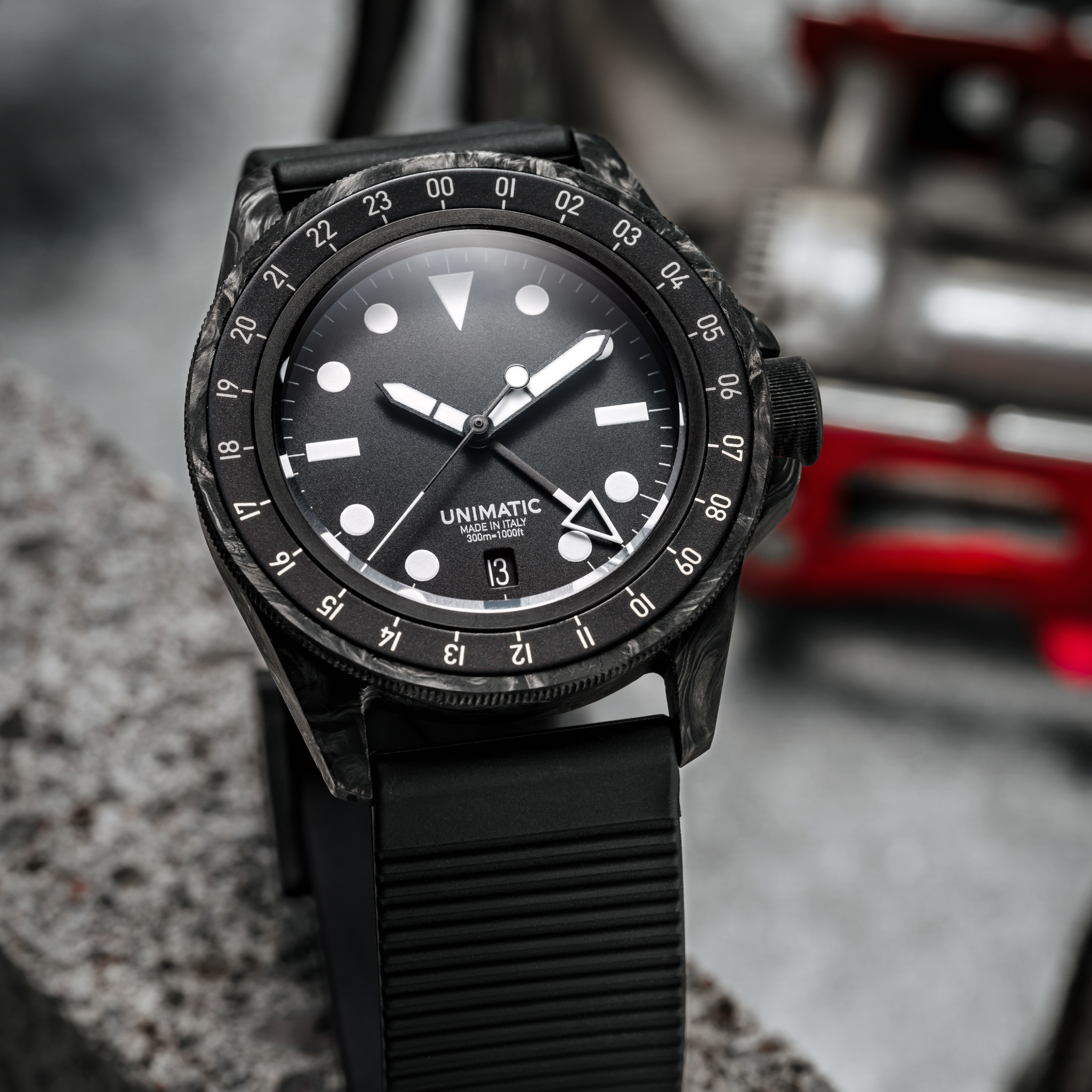 UNIMATIC Modello Uno U1S-Carbon GMT Limited Edition For Hodinkee