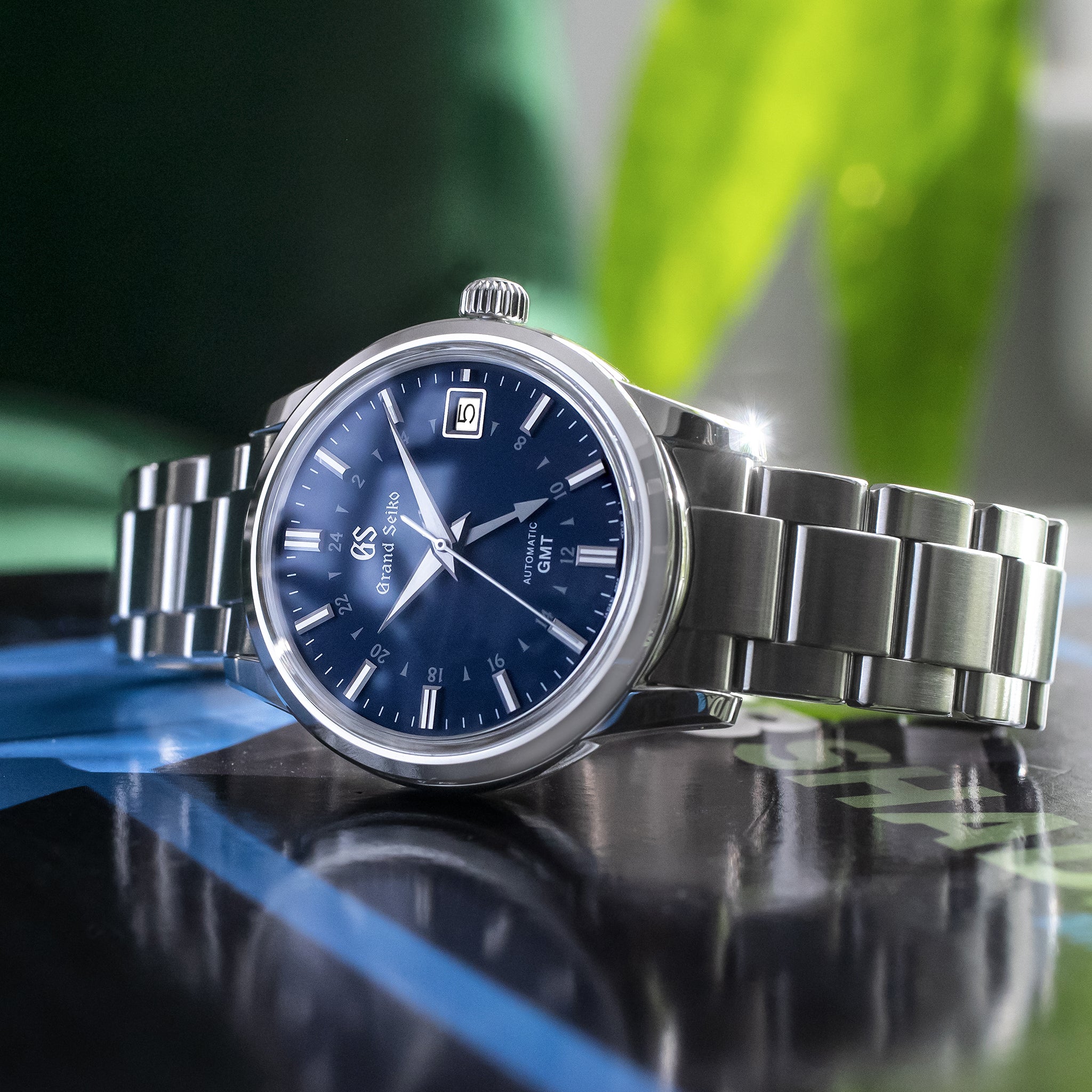 grand seiko sbgm239
