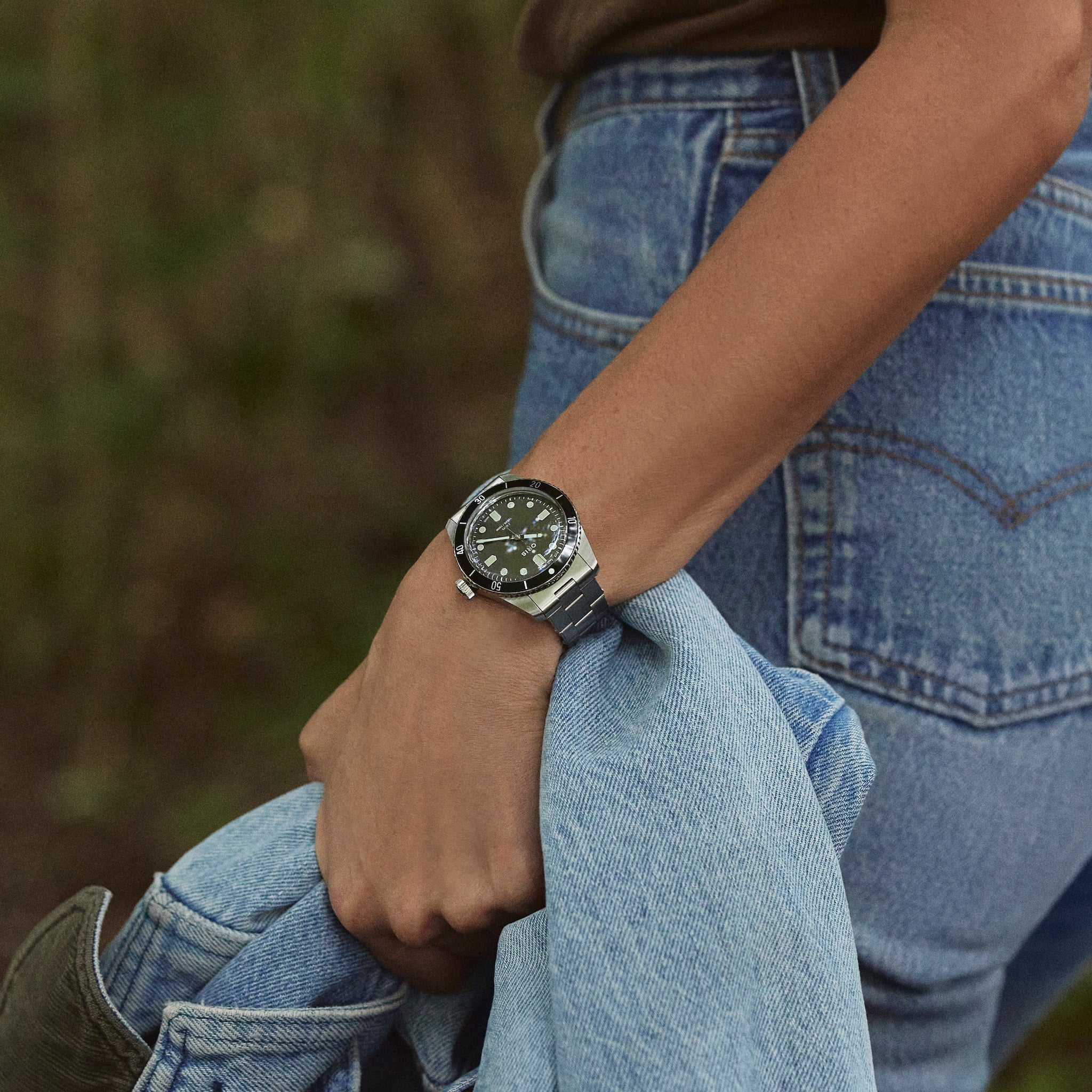 Divers Sixty-Five Caliber 400 Limited Edition For HODINKEE