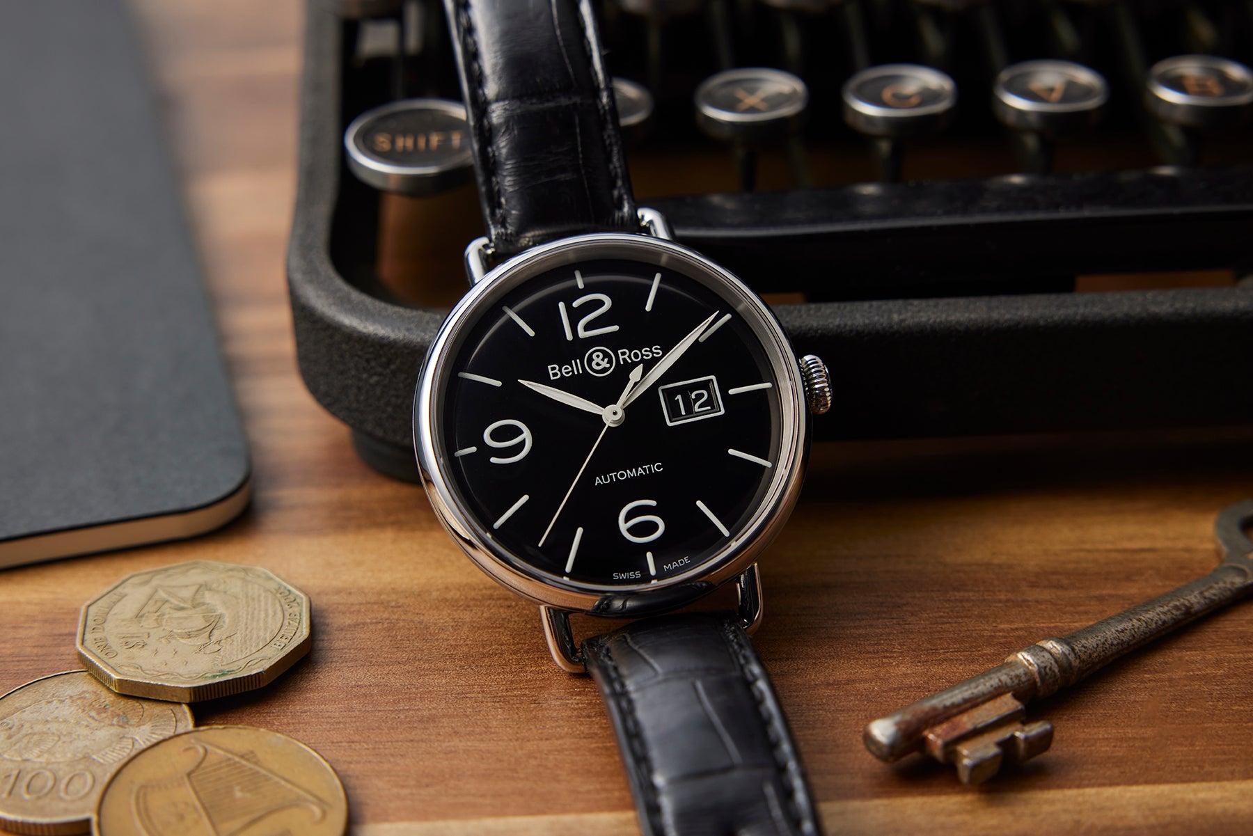 Bell & Ross WW1-96 Grande Date – HODINKEE Shop