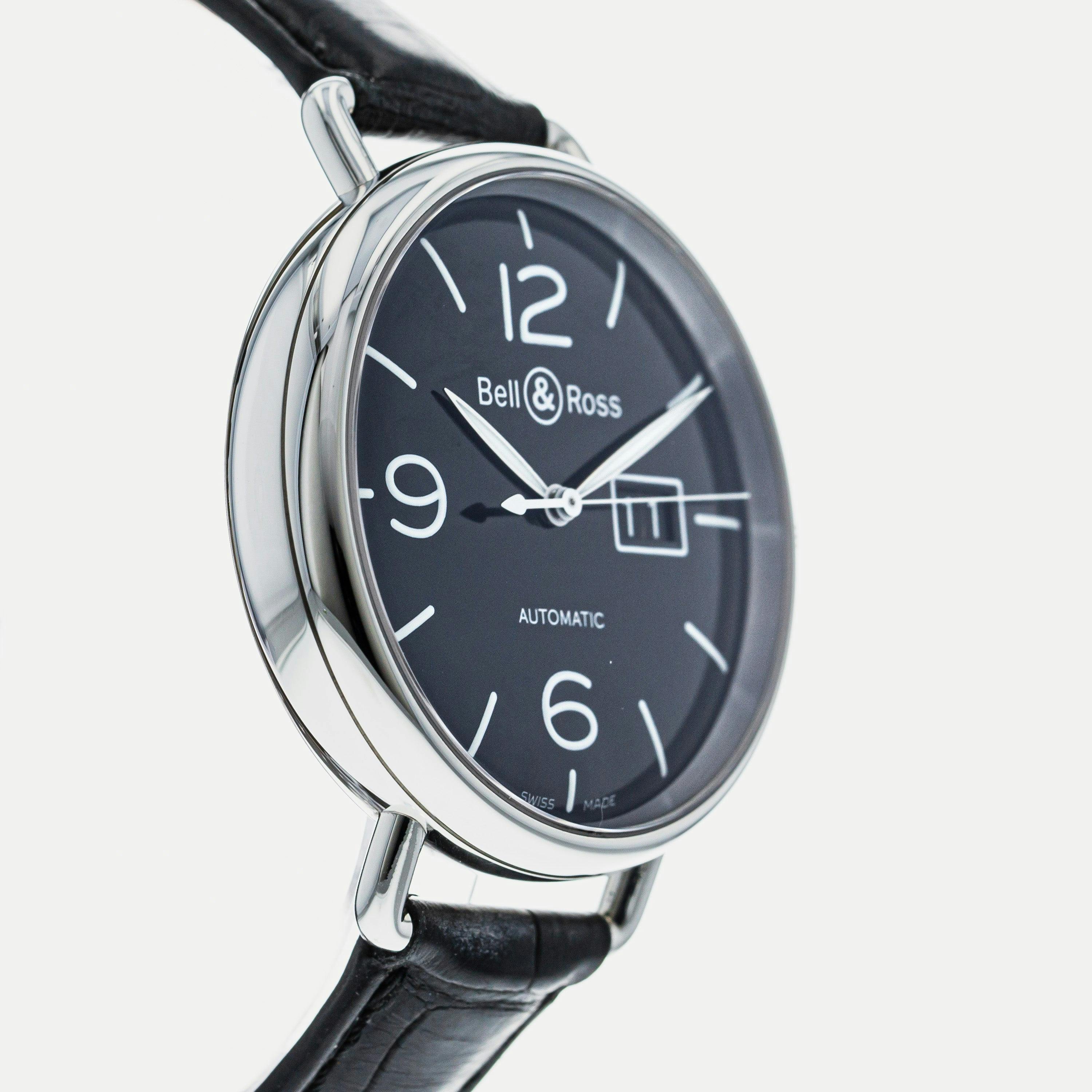 Bell & Ross WW1-96 Grande Date – HODINKEE Shop