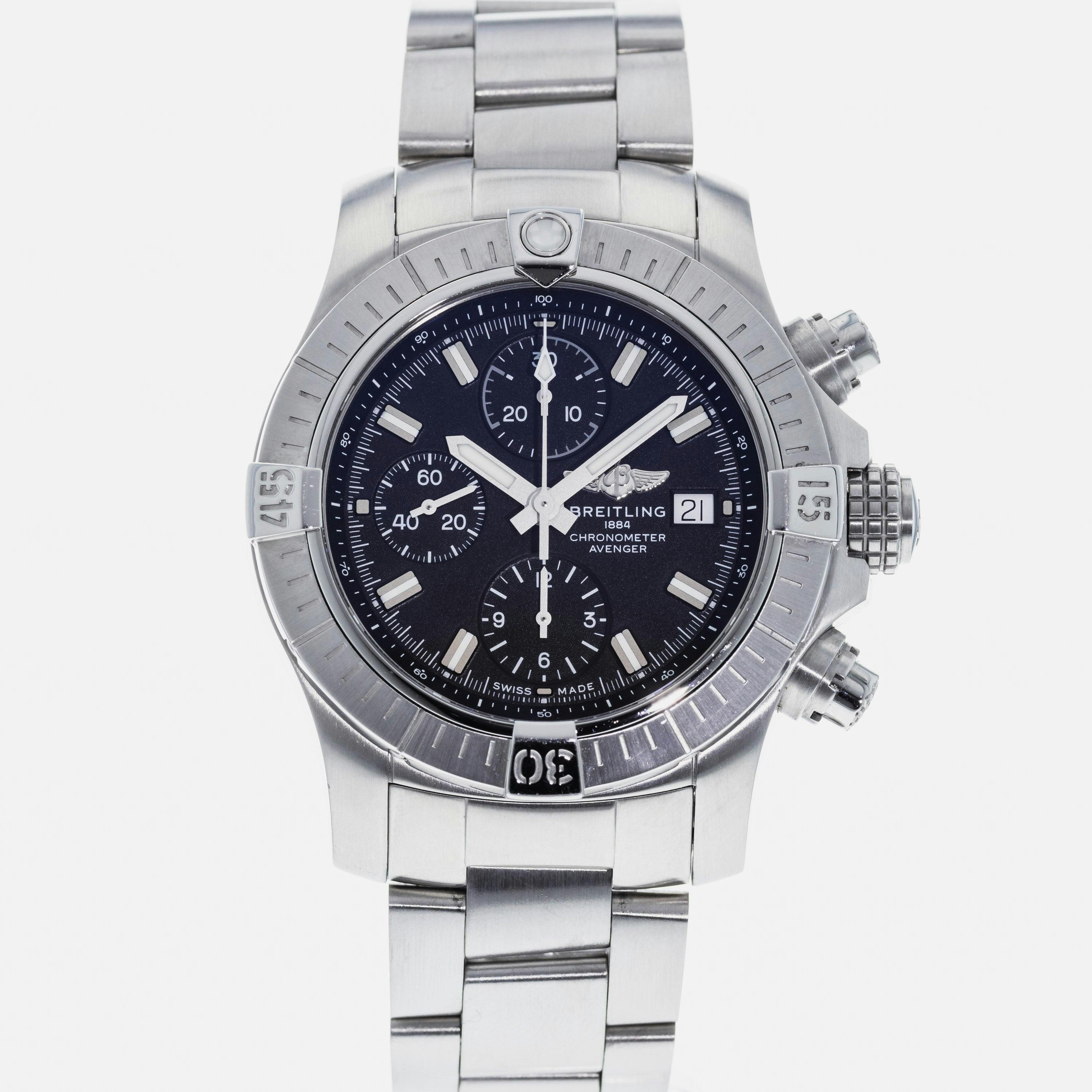 Breitling Avenger Chronograph 43 A13385 – HODINKEE Shop