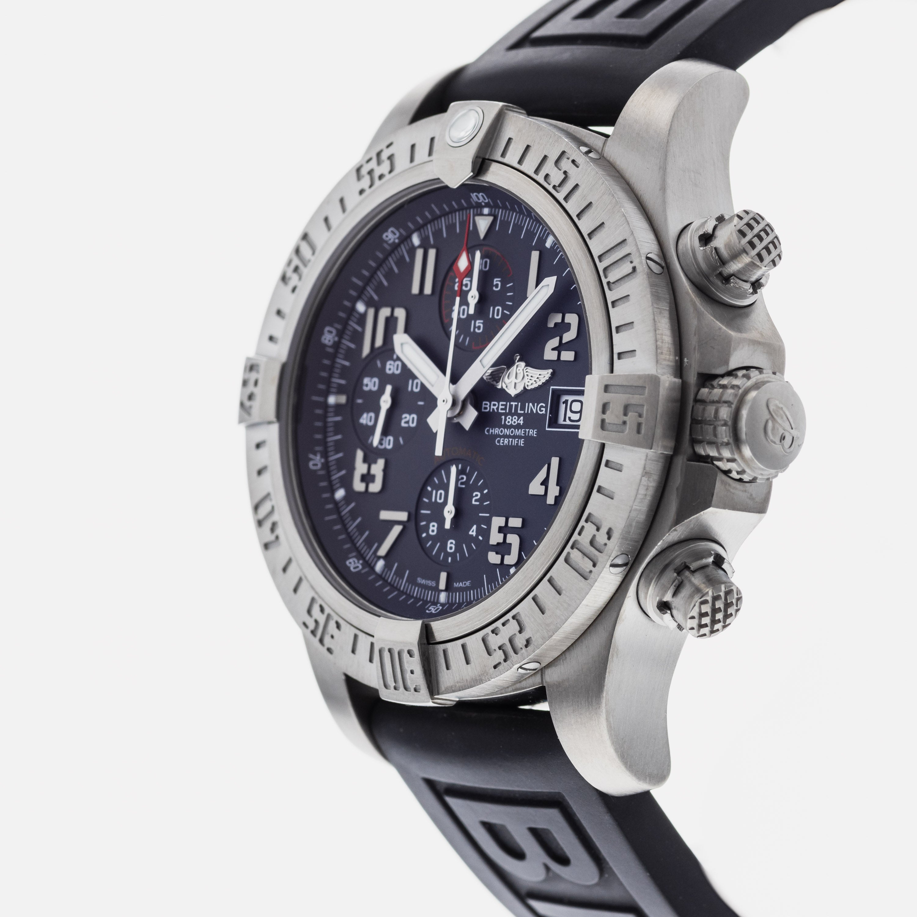 Breitling Avenger Bandit E13383 – HODINKEE Shop