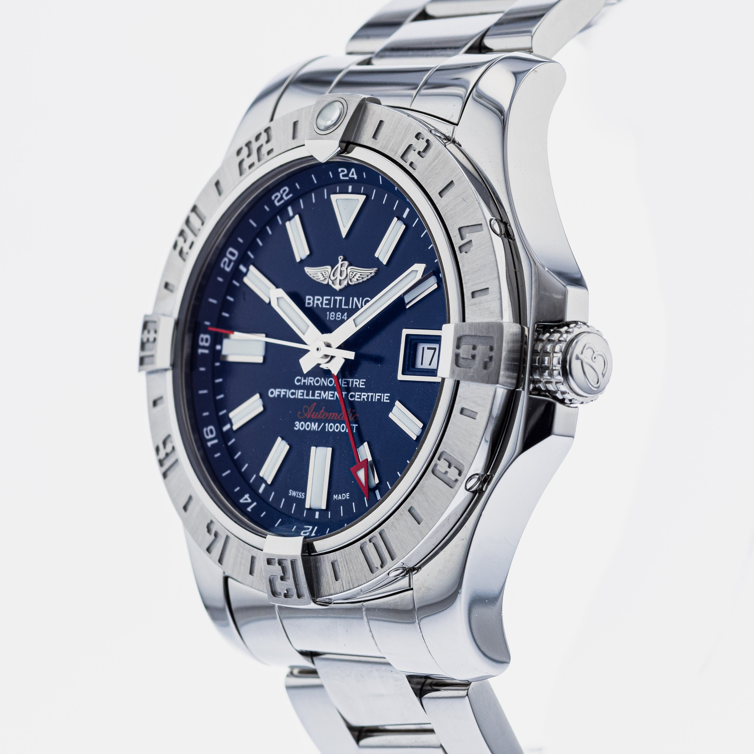 Breitling Avenger II GMT A32390 – HODINKEE Shop