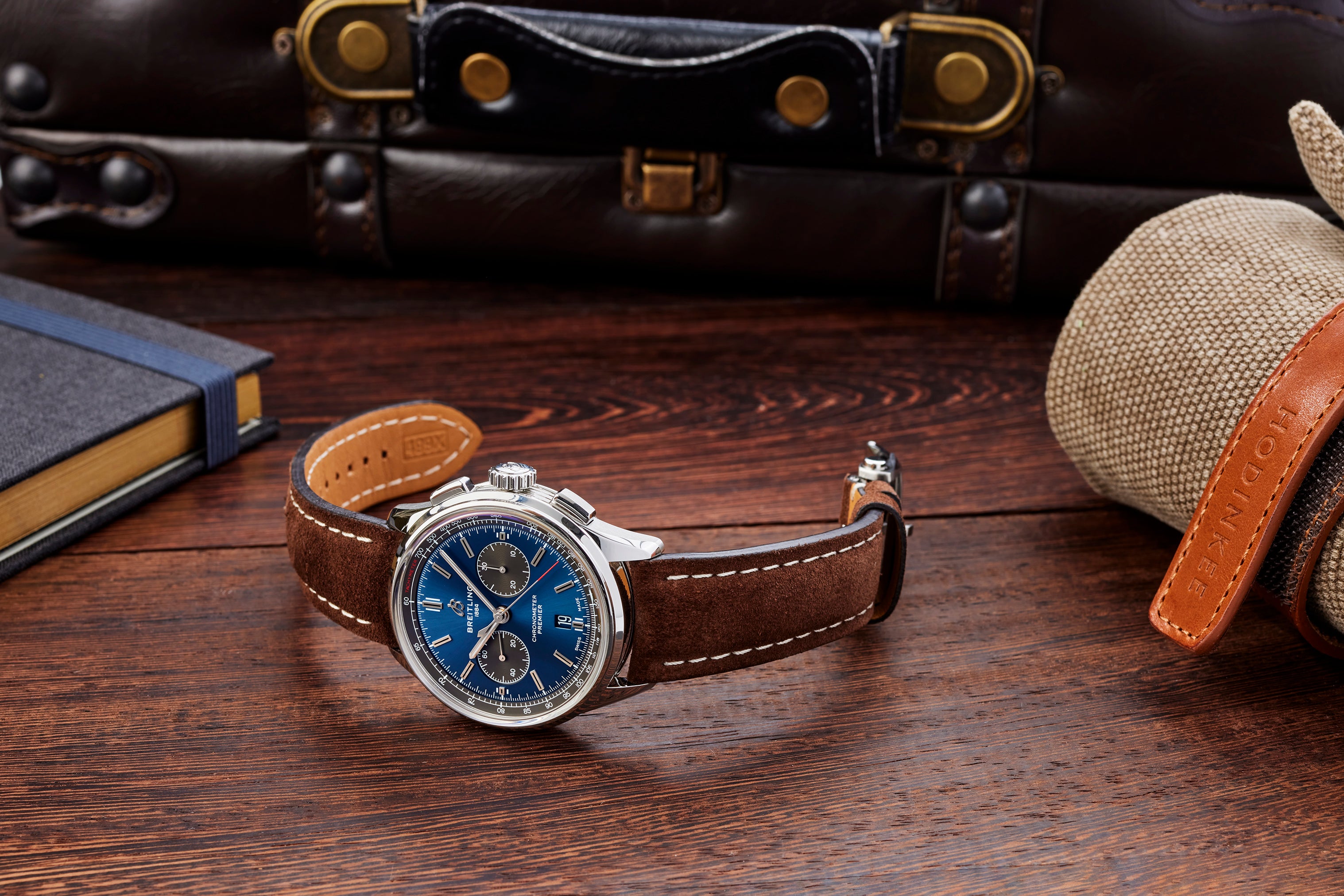 Breitling Premier B01 Chronograph 42 AB0118 – HODINKEE Shop