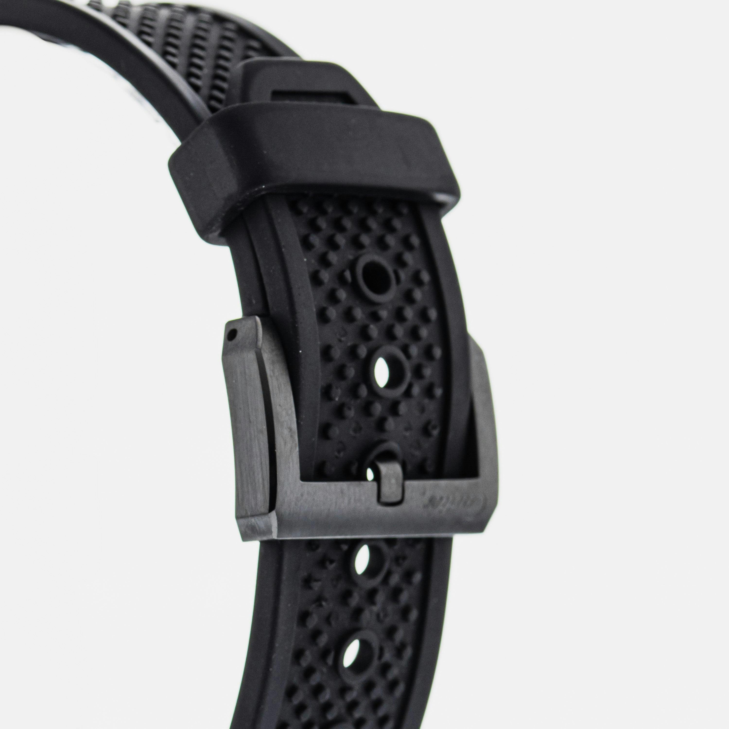 Cartier Calibre de Cartier Diver Carbon WSCA0006 – HODINKEE Shop