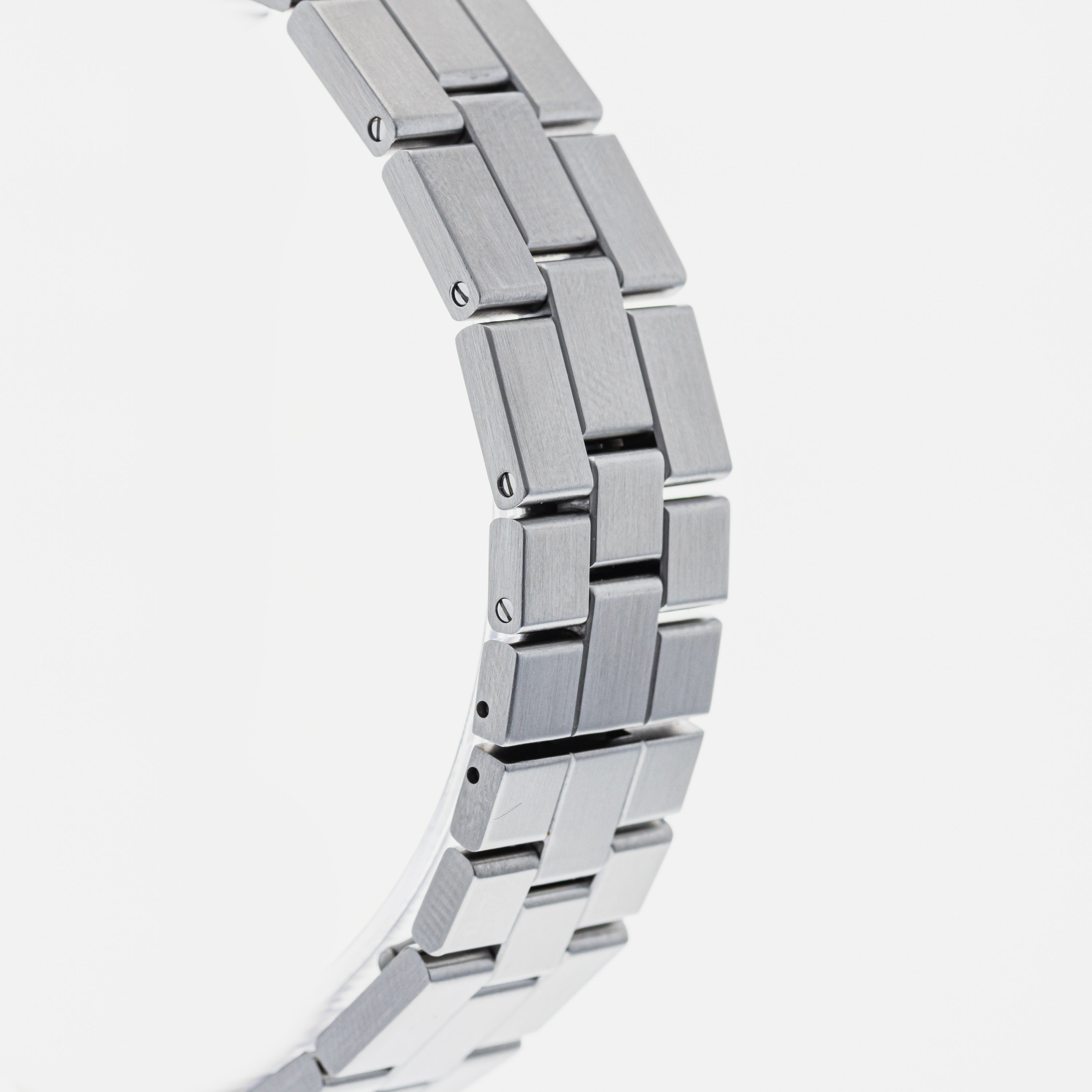 Cartier Roadster Chronograph XL W62019X6 – HODINKEE Shop