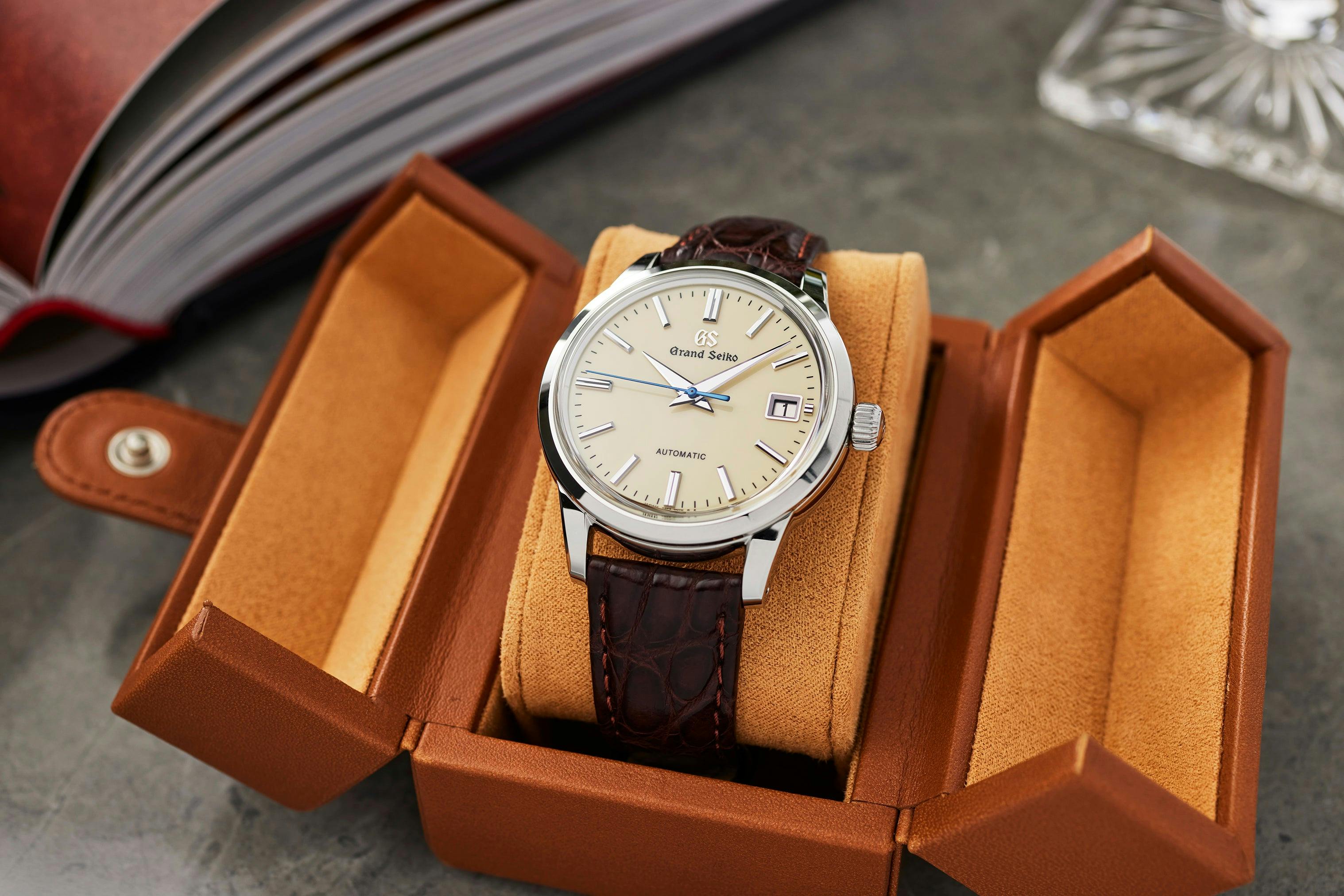 Grand Seiko Elegance Automatic SBGR261 – HODINKEE Shop