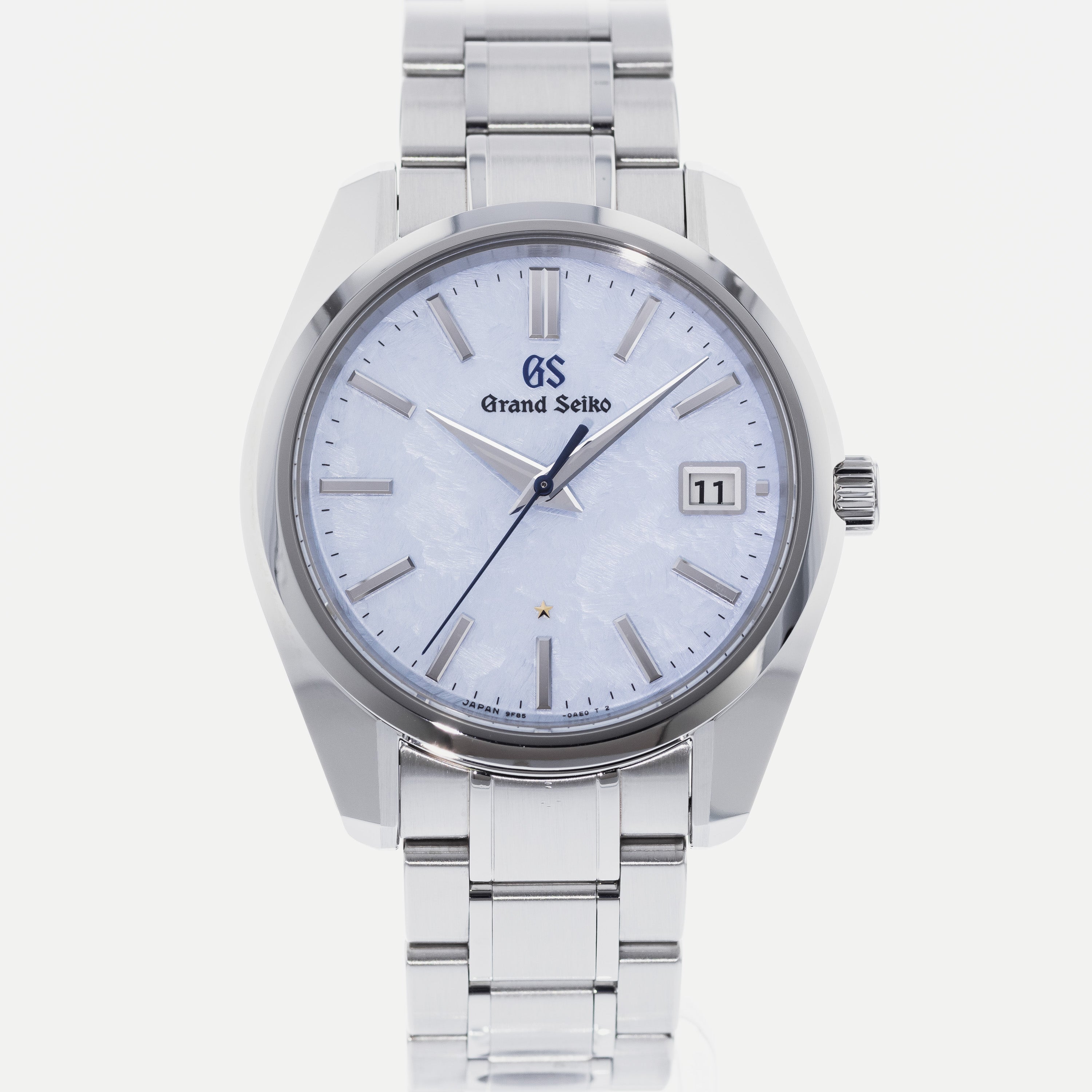Pre Owned Picks Quartz Watches Even A Watch Snob Could Love