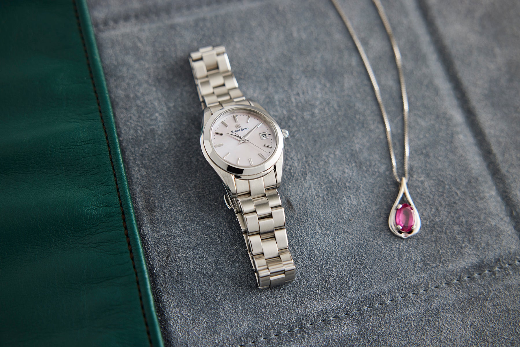 Grand Seiko Heritage Quartz Ladies STGF267 HODINKEE Shop