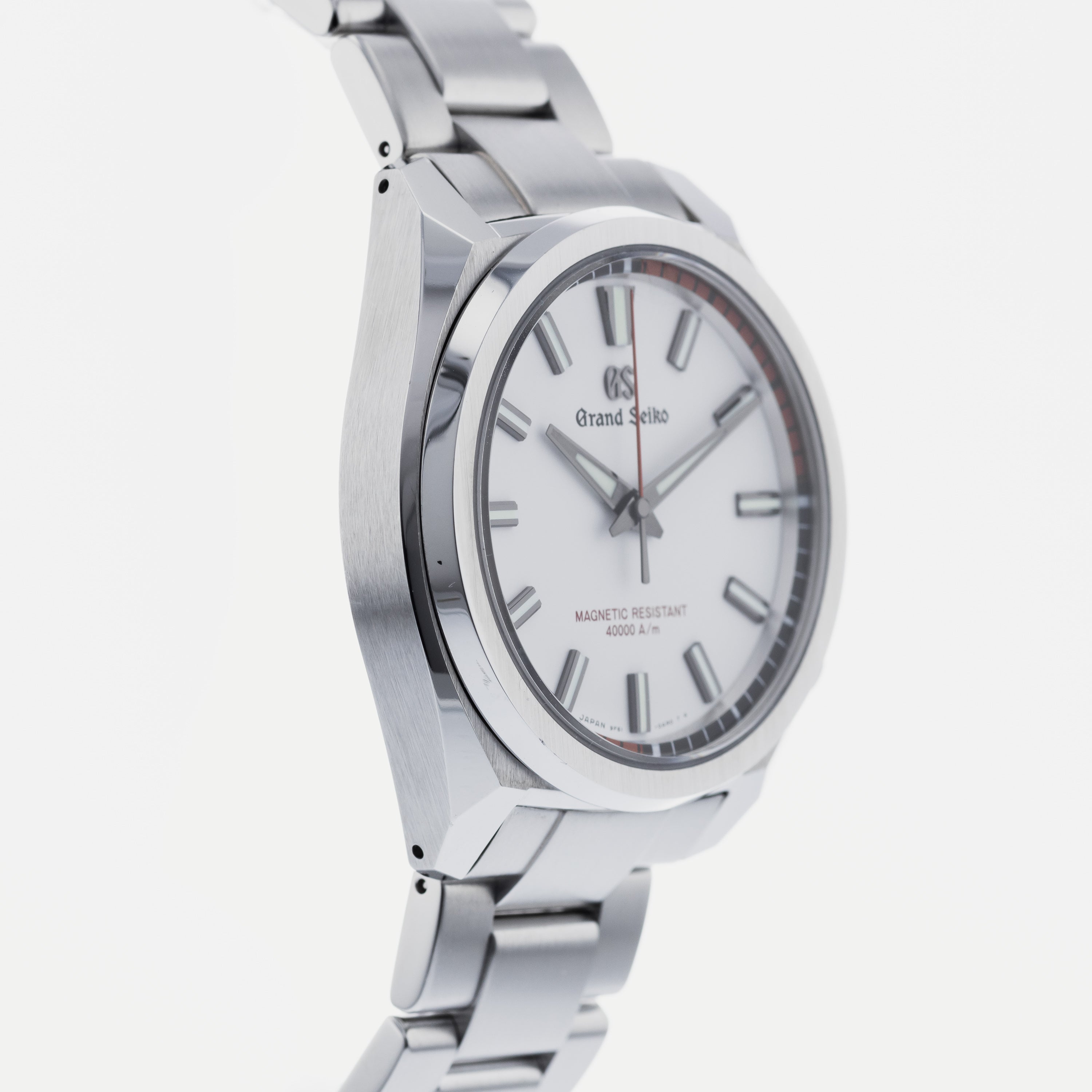 Grand Seiko Sport Quartz 9F Tough SBGX341 – HODINKEE Shop