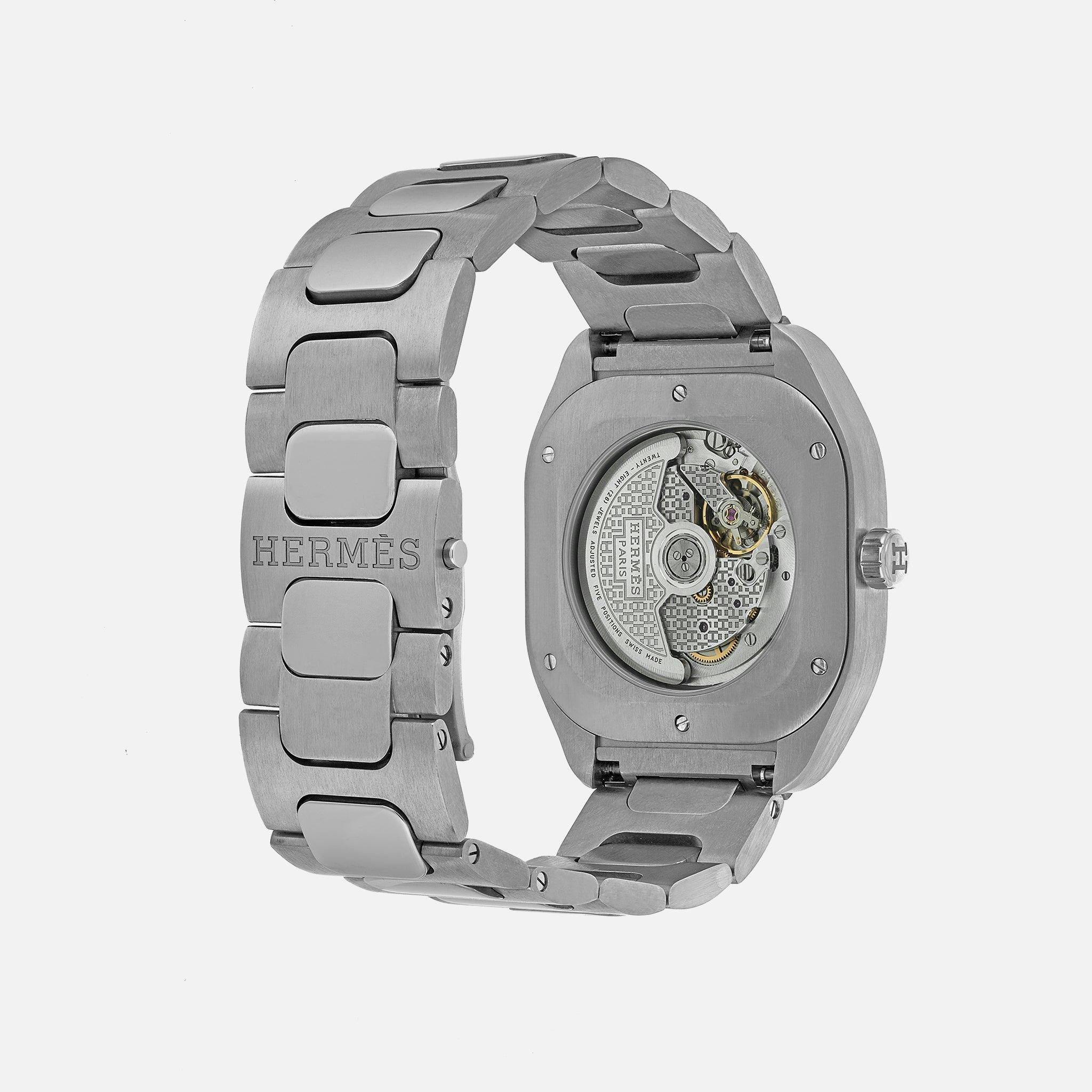 Hermès H08 Satin-Brushed Titanium On Bracelet – HODINKEE Shop