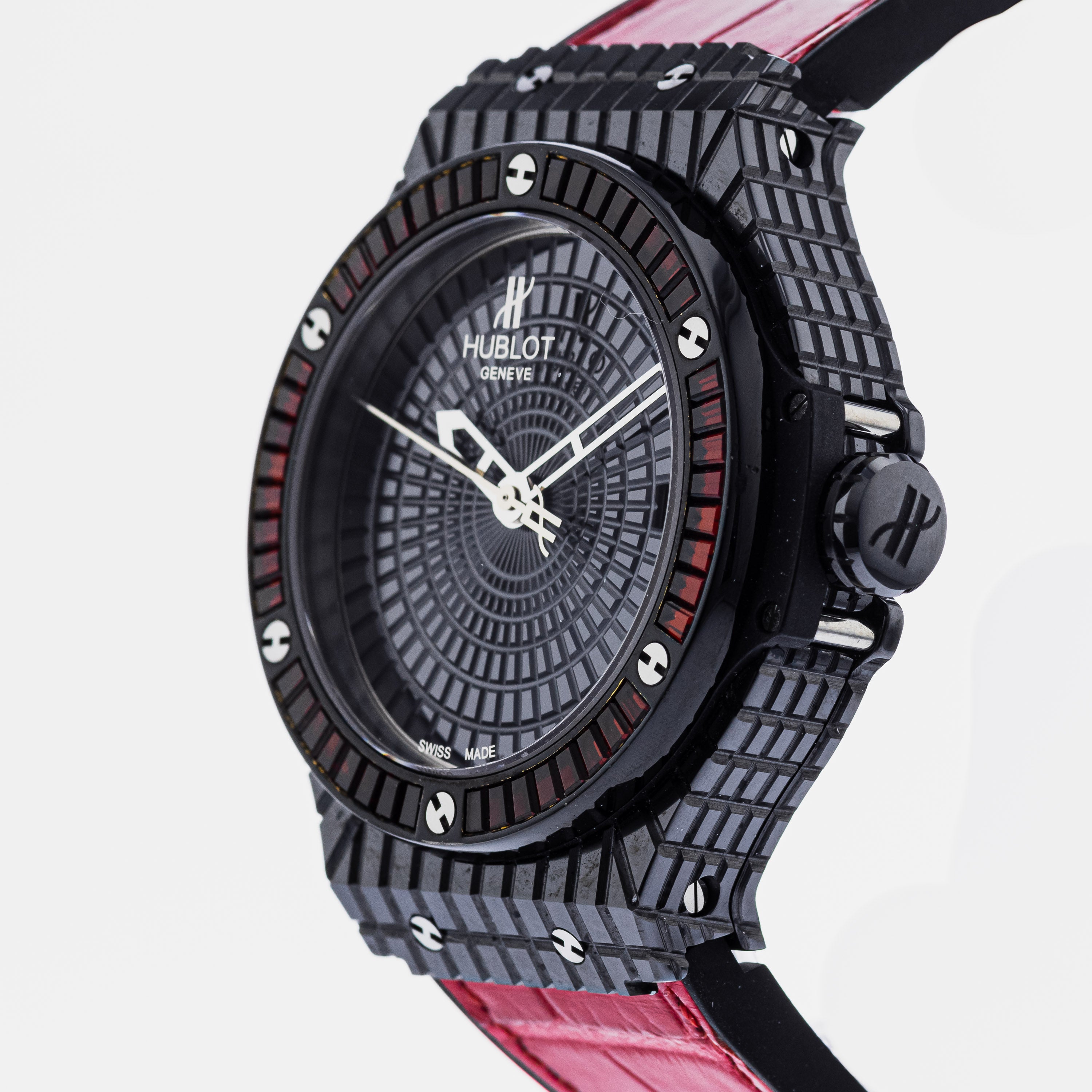 Hublot Big Bang Tutti Frutti Red Caviar 346.CD.1800.LR.1913