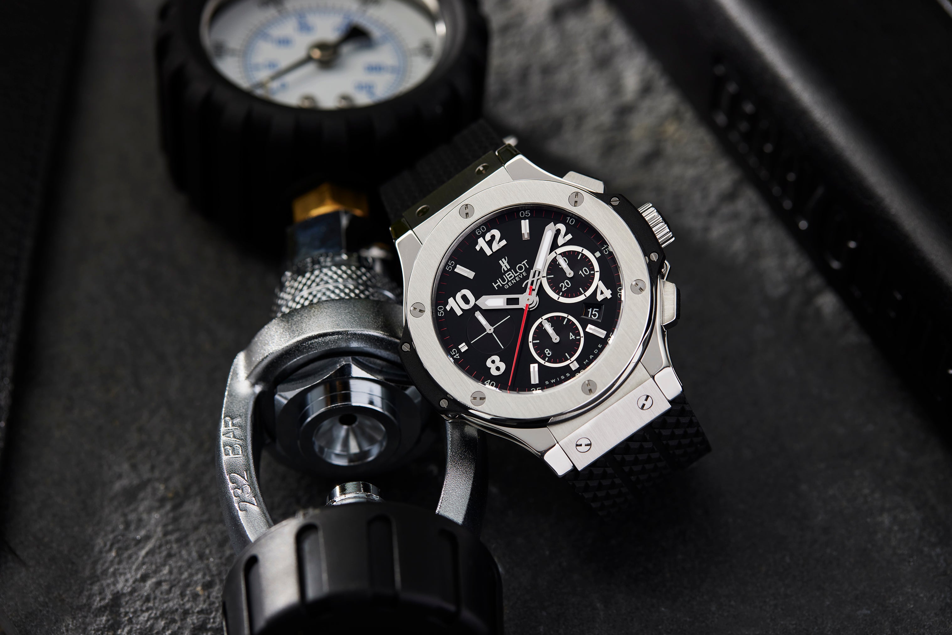 Hublot Big Bang Evolution Chronograph – HODINKEE Shop