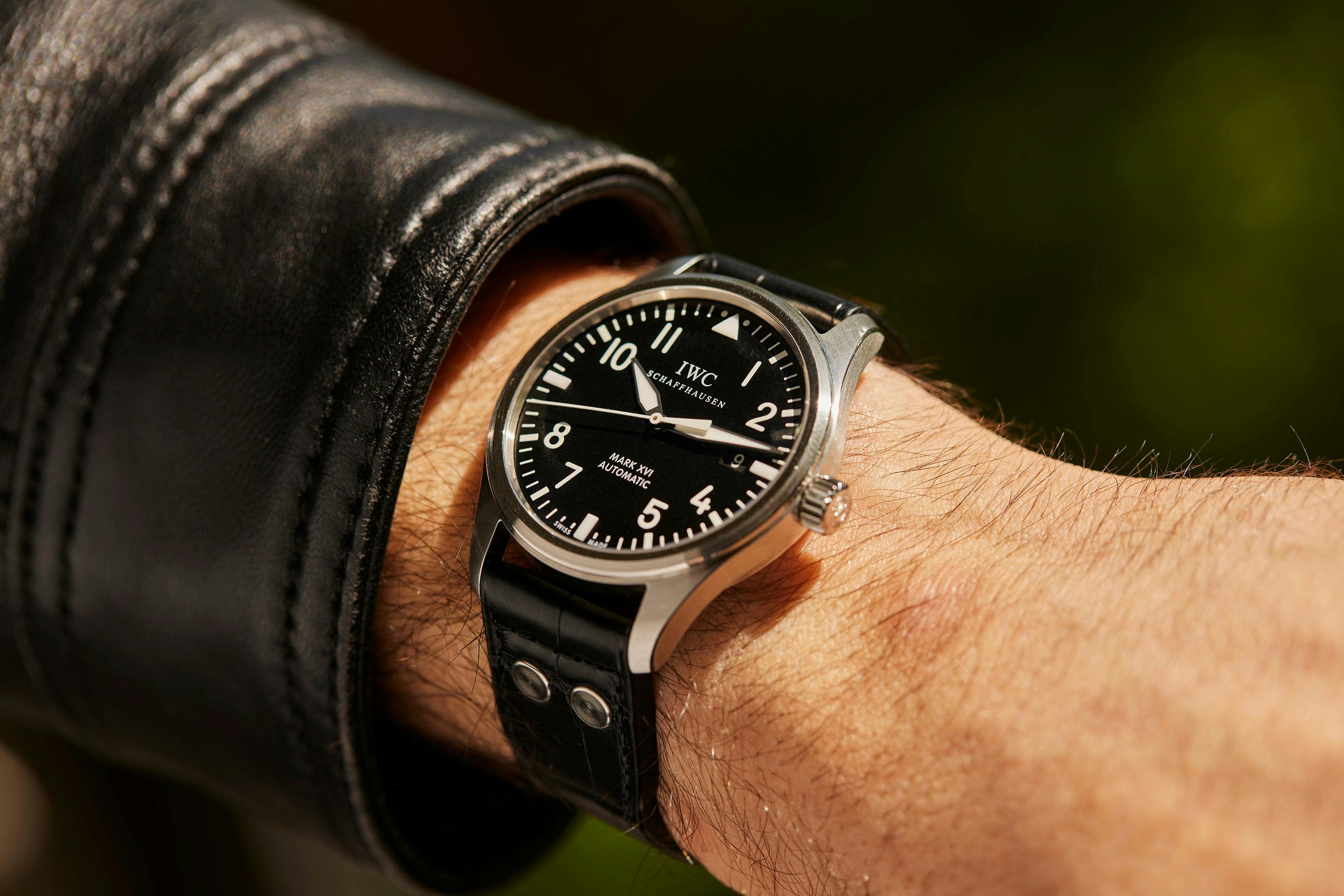 IWC Pilot Mark XVI IW3255-01 – HODINKEE Shop