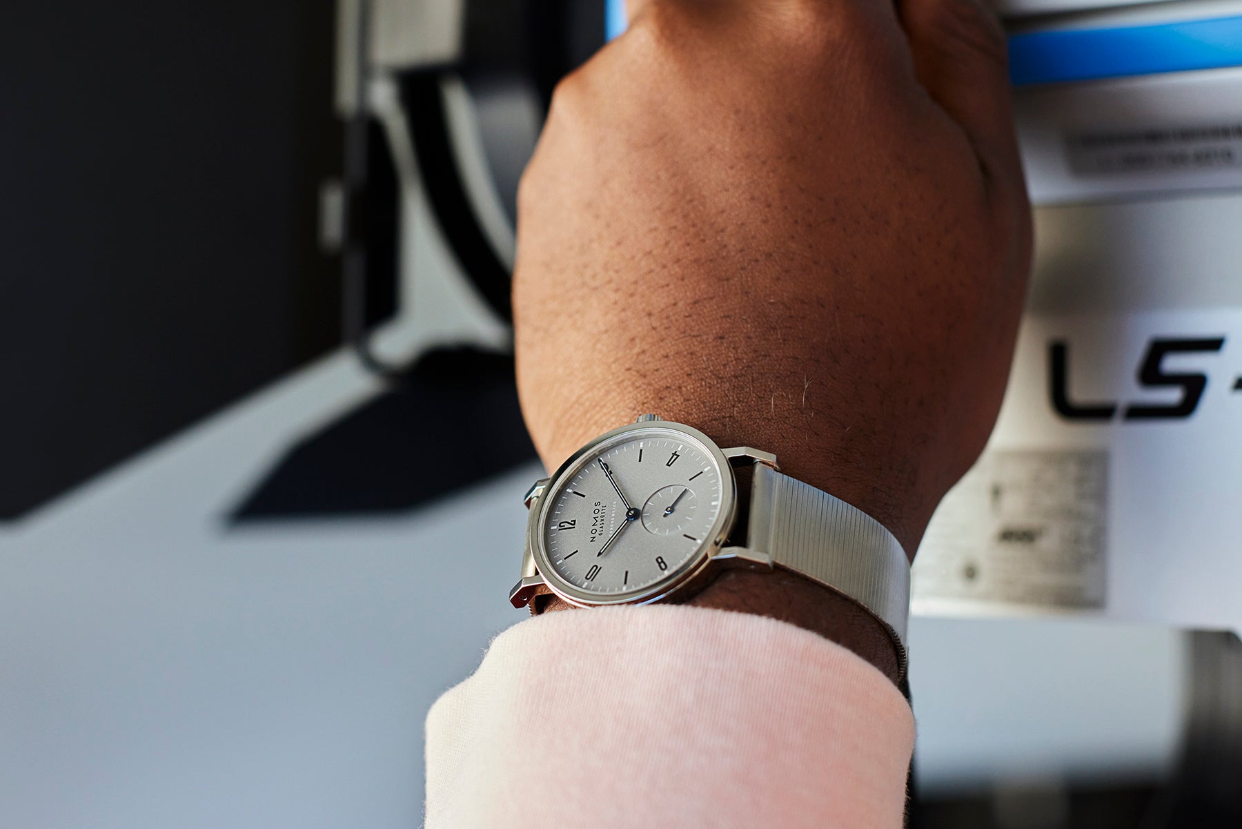Nomos Tangente Sport Hodinkee Limited Edition – HODINKEE Shop
