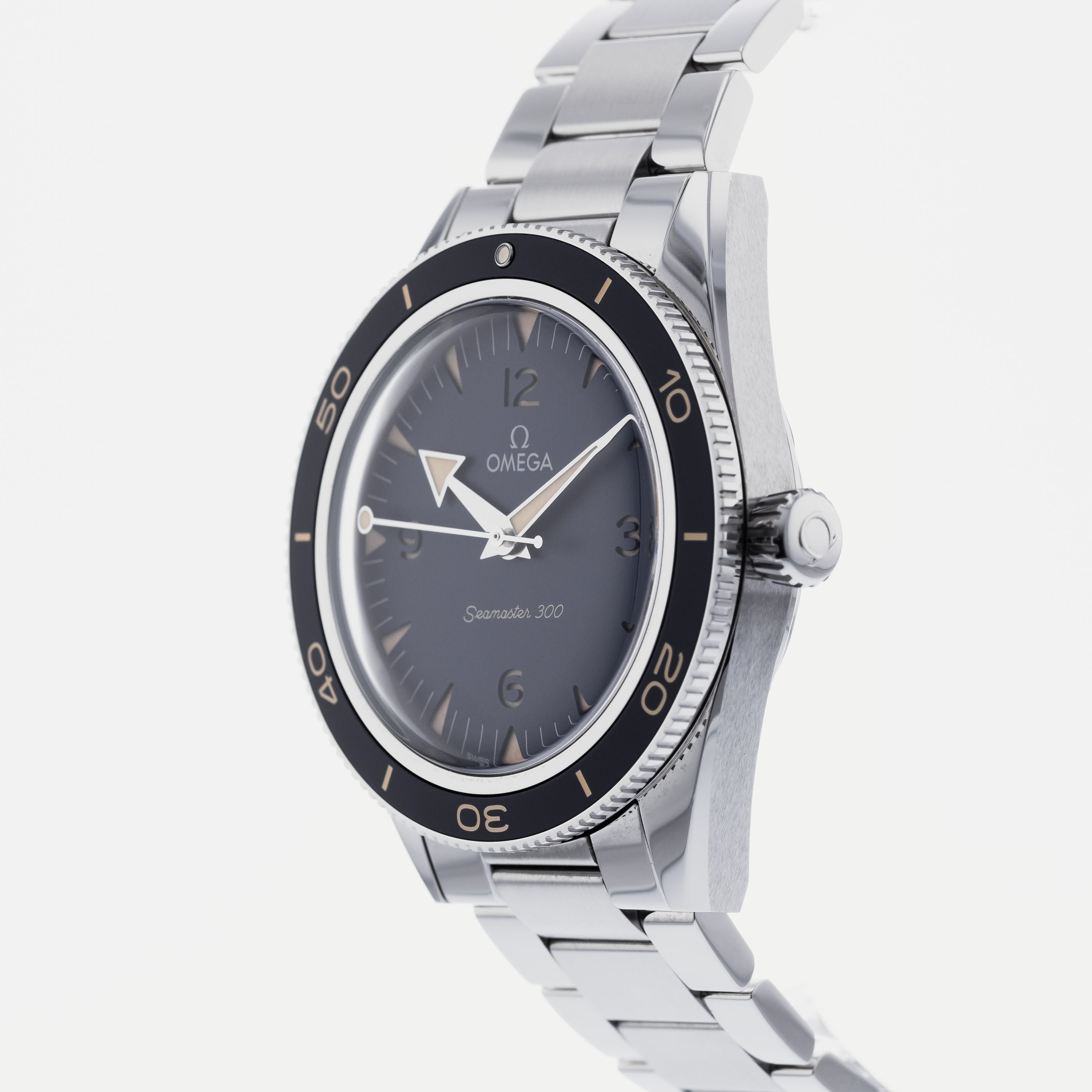 時計 OMEGA Seamaster Professional 300 Omega Seamaster 300 Professional 'Goldeneye' – Analog:Shift