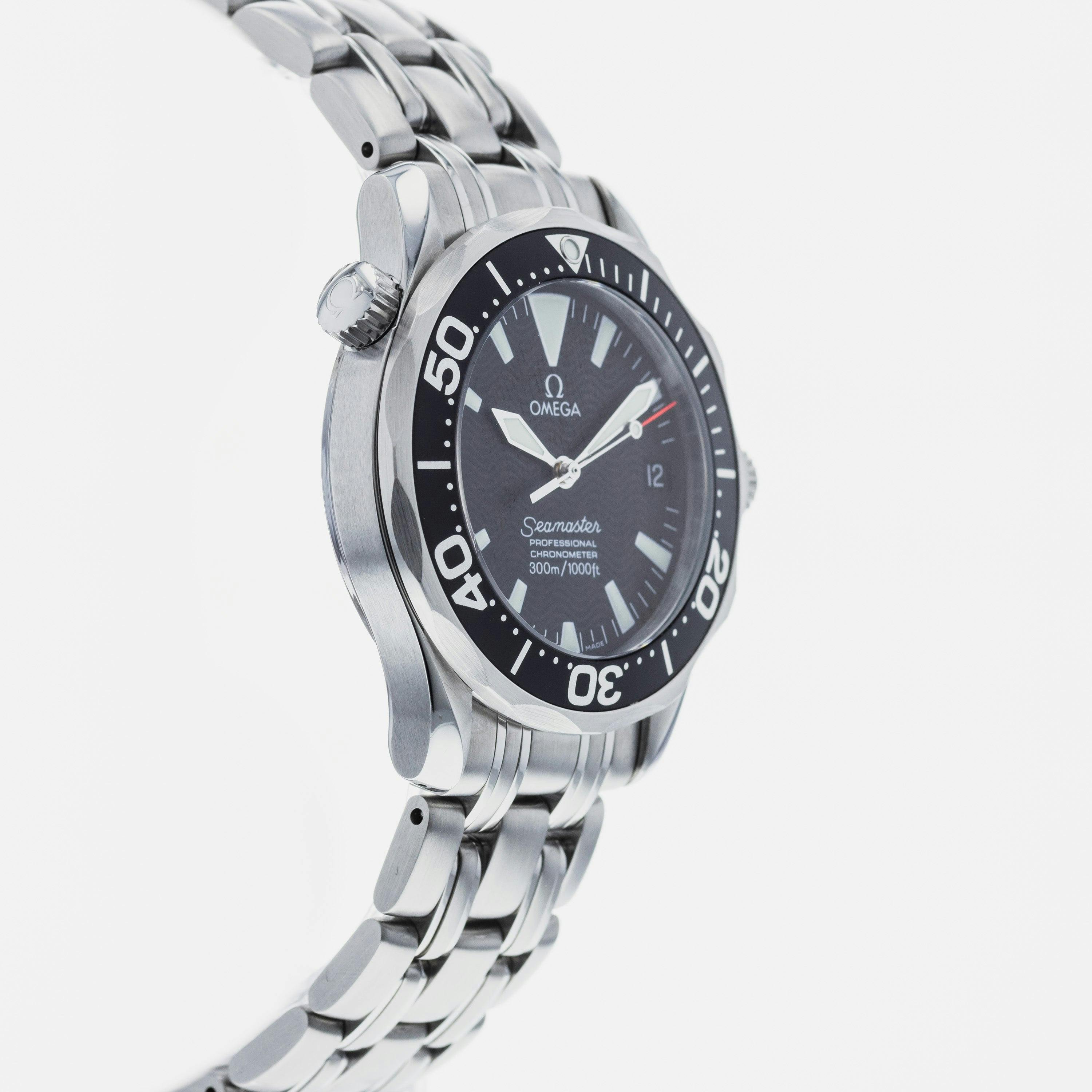 ジャンク品　OMEGA Seamaster Professional 200M Omega Seamaster Professional 200M for $1,109 for sale from a