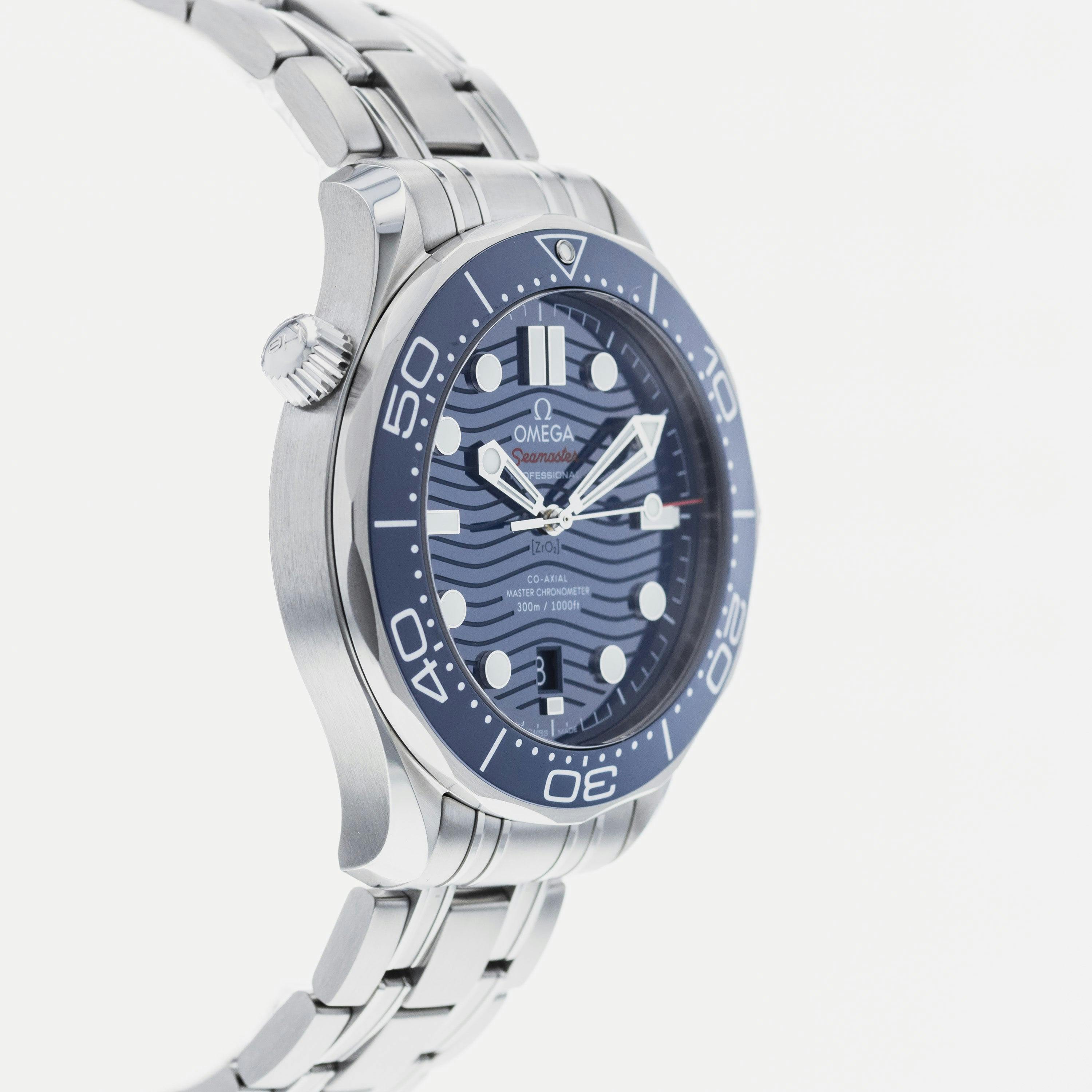OMEGA Seamaster 300M Co-Axial Master Chronometer 210.30.42.20