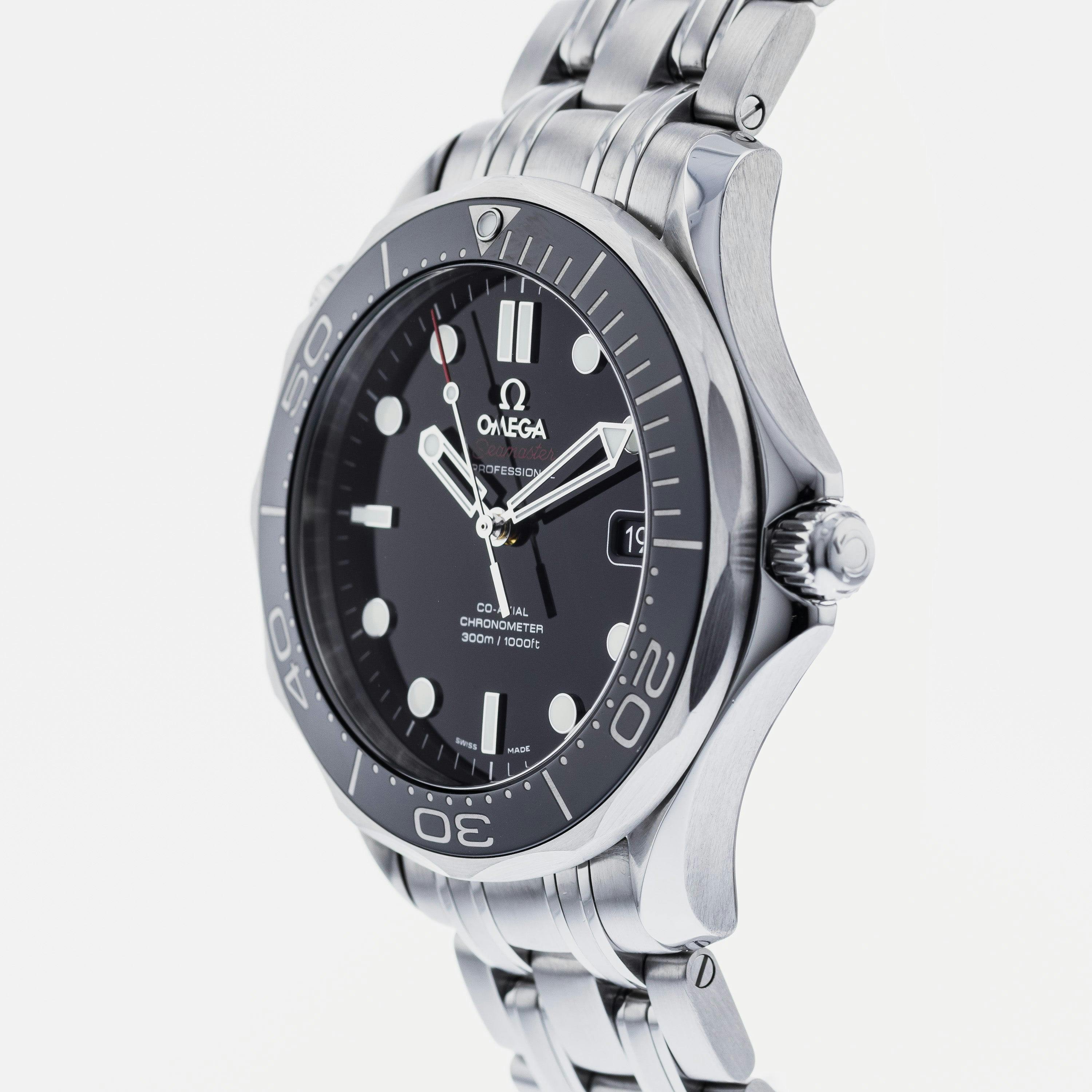 ジャンク品　OMEGA Seamaster Professional 200M Omega Seamaster Professional 200M for $1,109 for sale from a