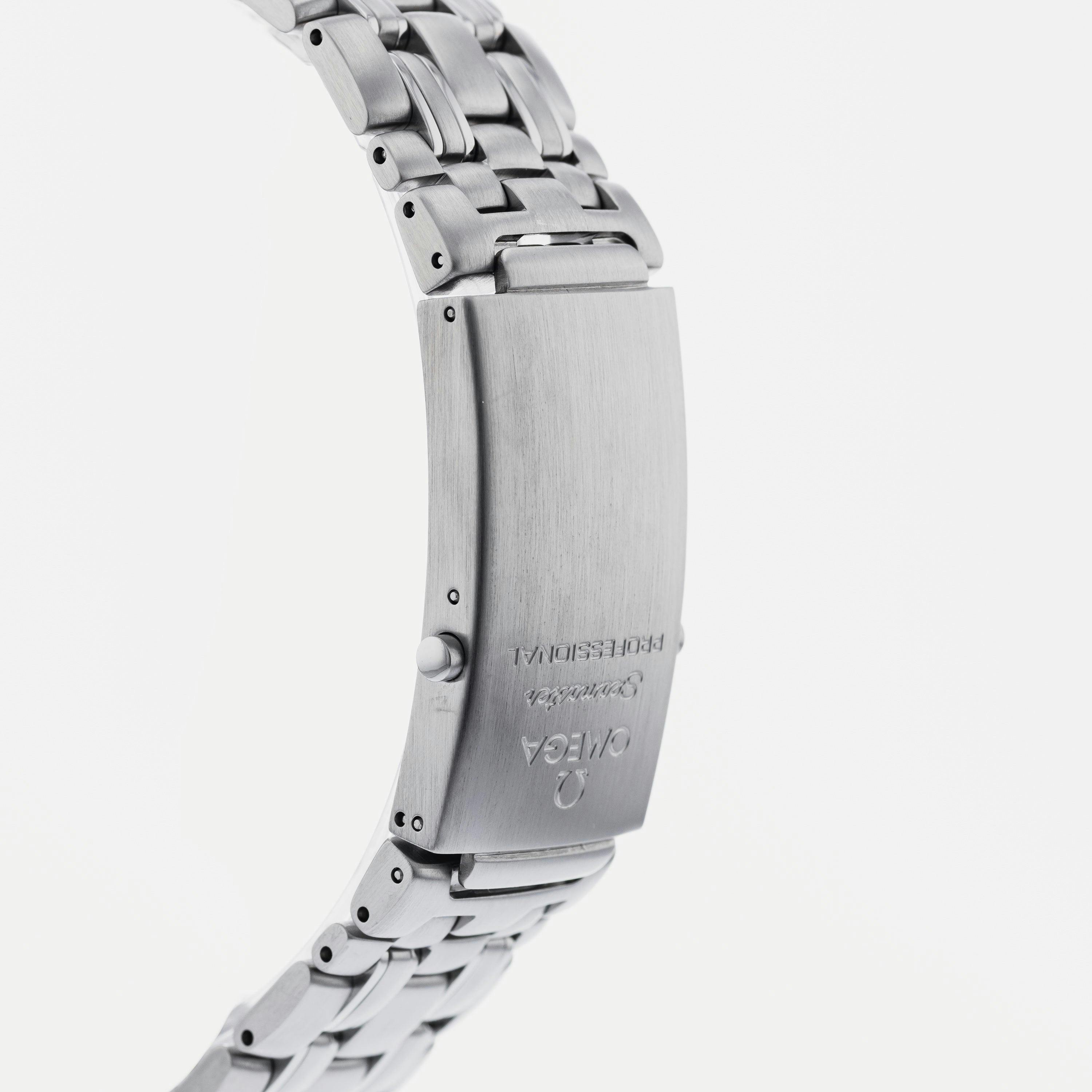 OMEGA Seamaster 300M Co-Axial James Bond 2220.80.00 – HODINKEE Shop