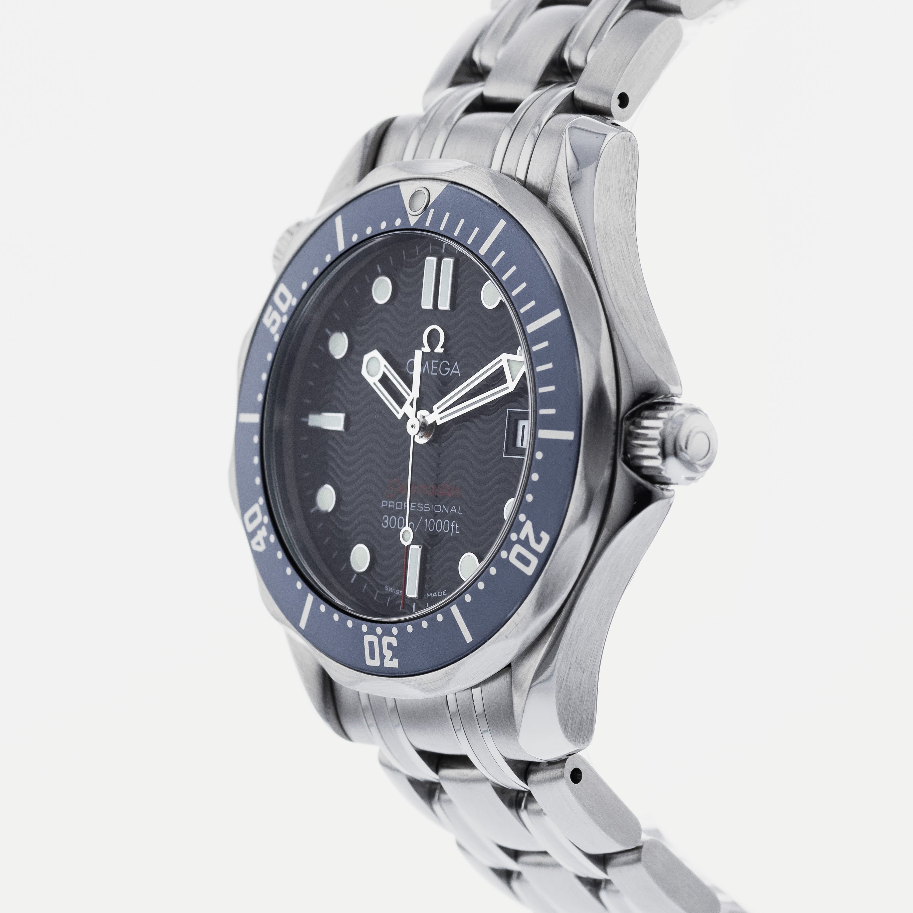 Amazon.com: Omega Men's 212.30.36.20.01.001 Seamaster 300M