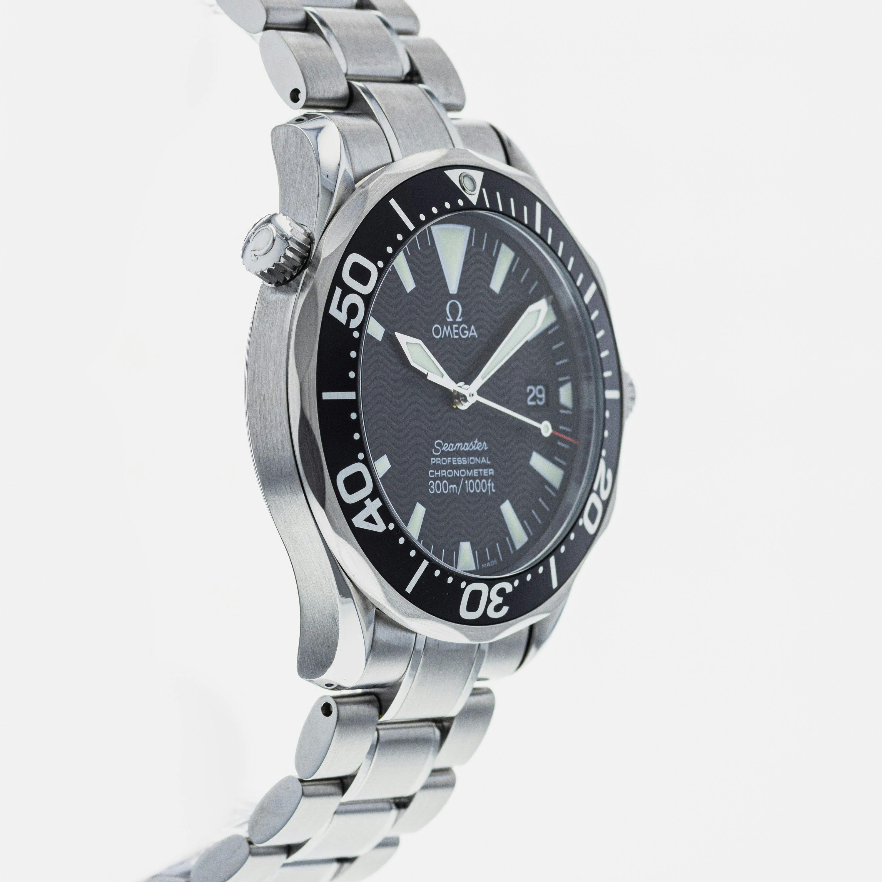 OMEGA Seamaster 300M Chronometer 2254.50.00 – HODINKEE Shop