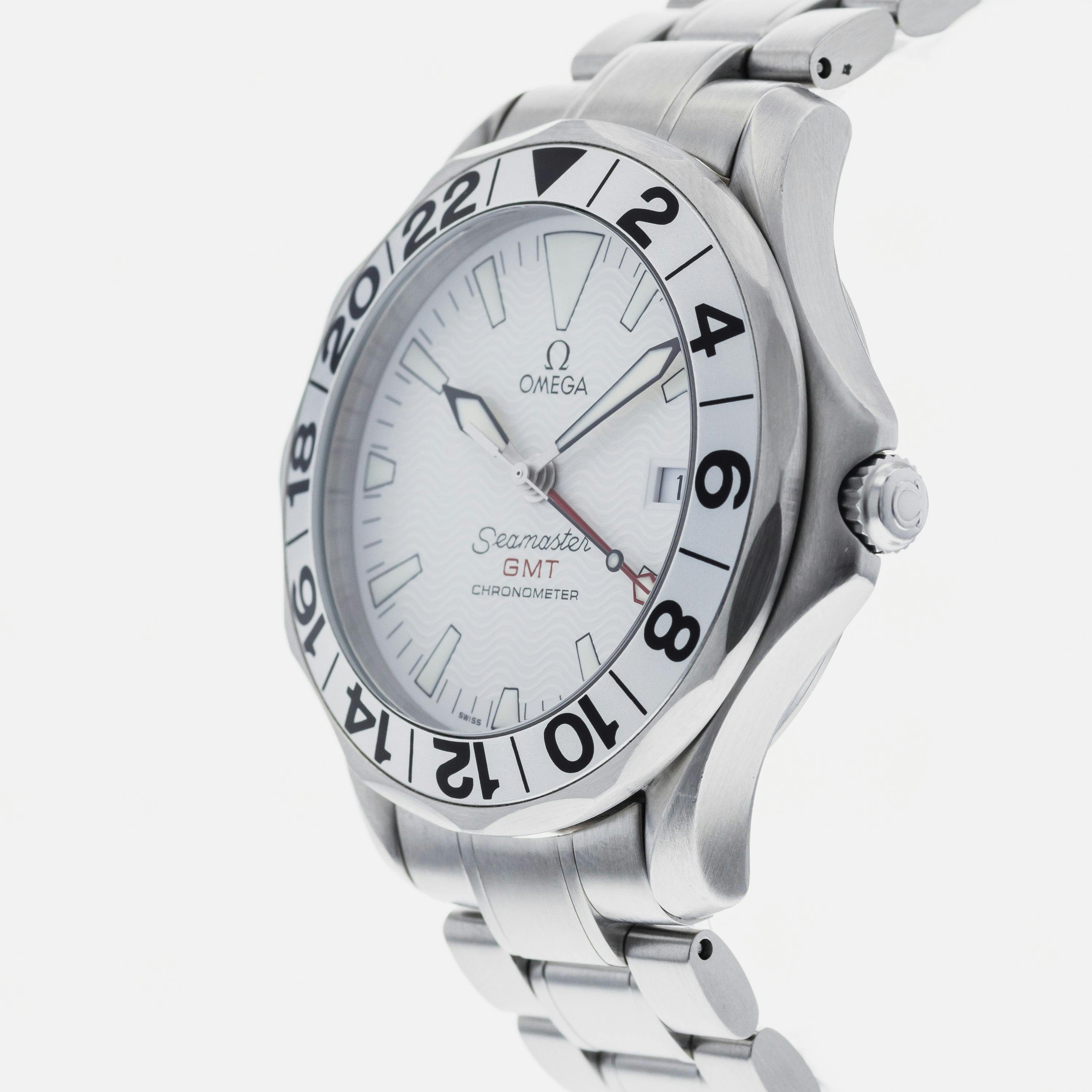 OMEGA Seamaster 300M 'Great White' GMT 2538.20.00 – HODINKEE Shop