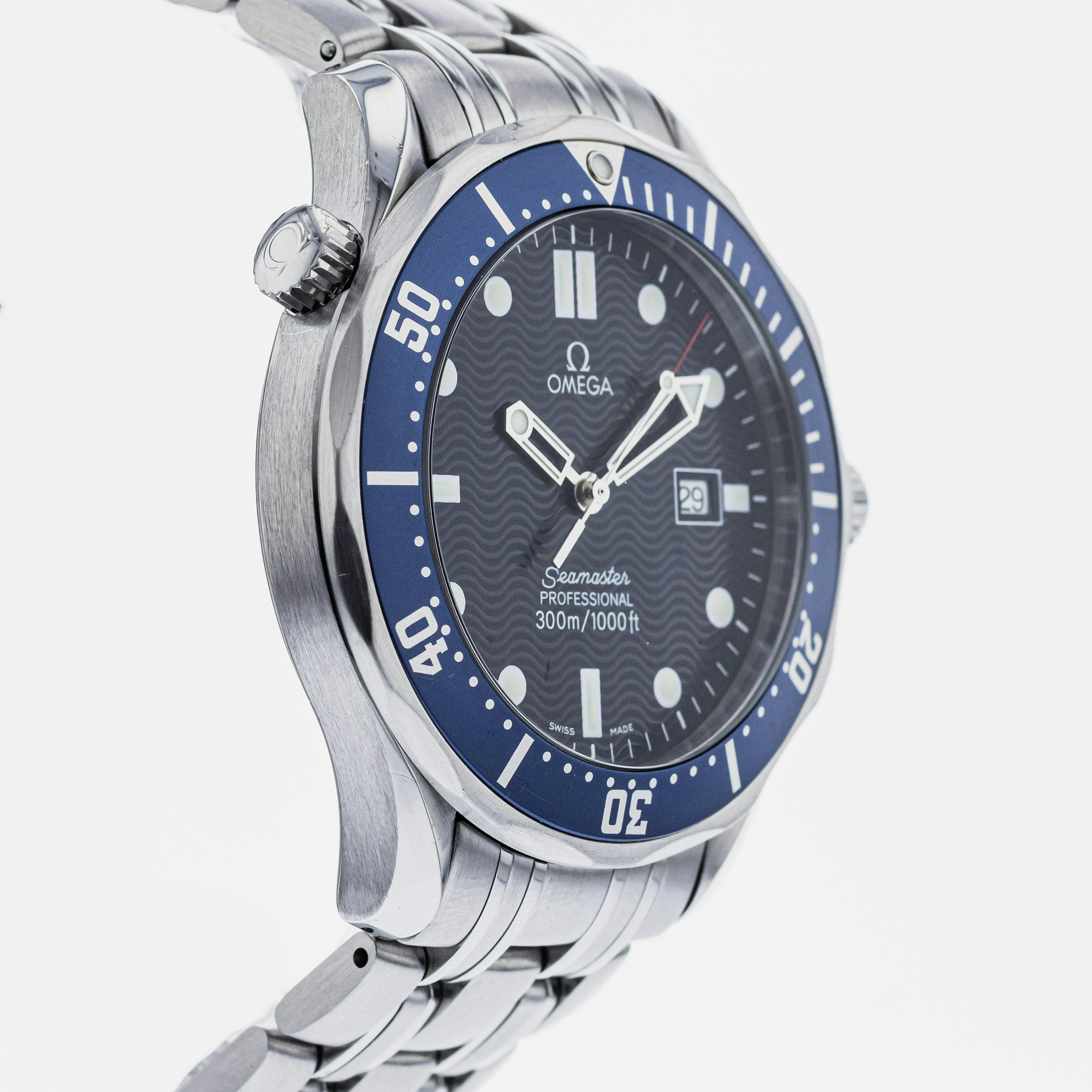 OMEGA Seamaster 300M James Bond 2541.80.00 – HODINKEE Shop
