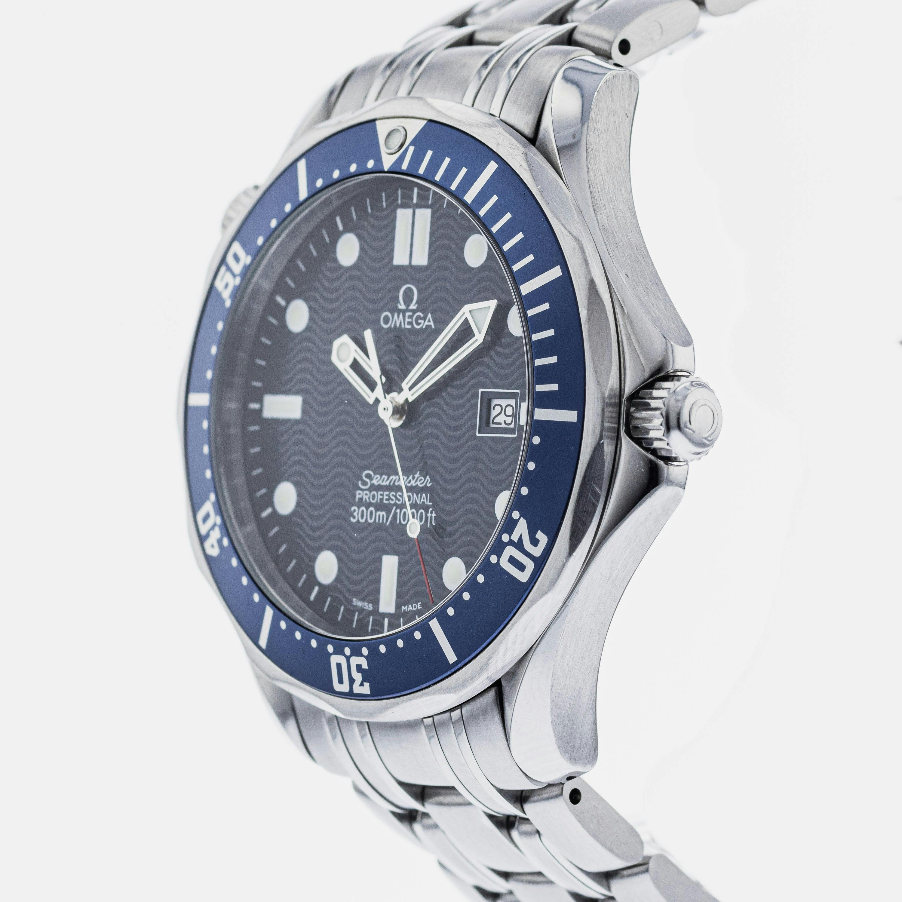OMEGA Seamaster 300M James Bond 2541.80.00 – HODINKEE Shop