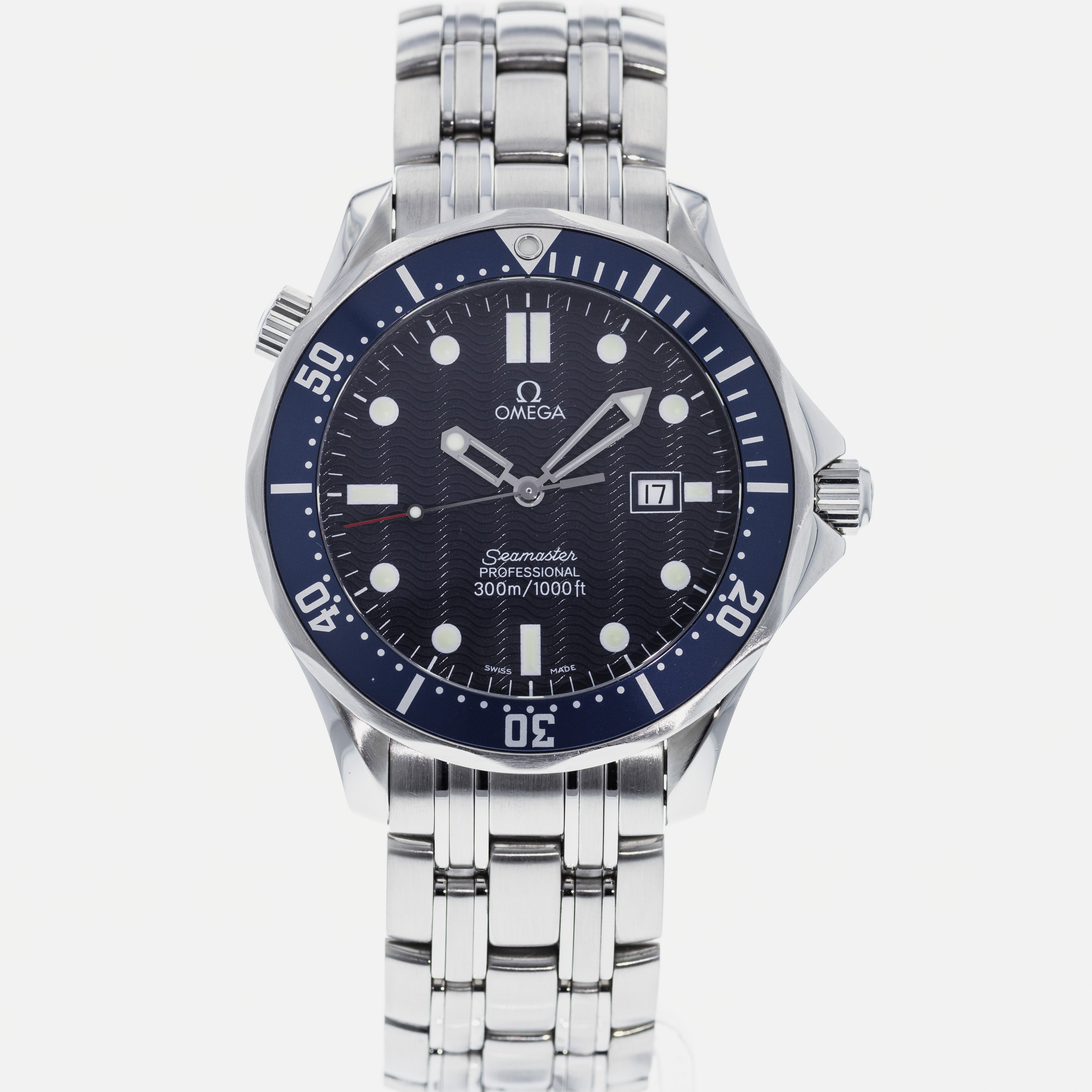 OMEGA Seamaster 300M James Bond 2541.80.00 – HODINKEE Shop