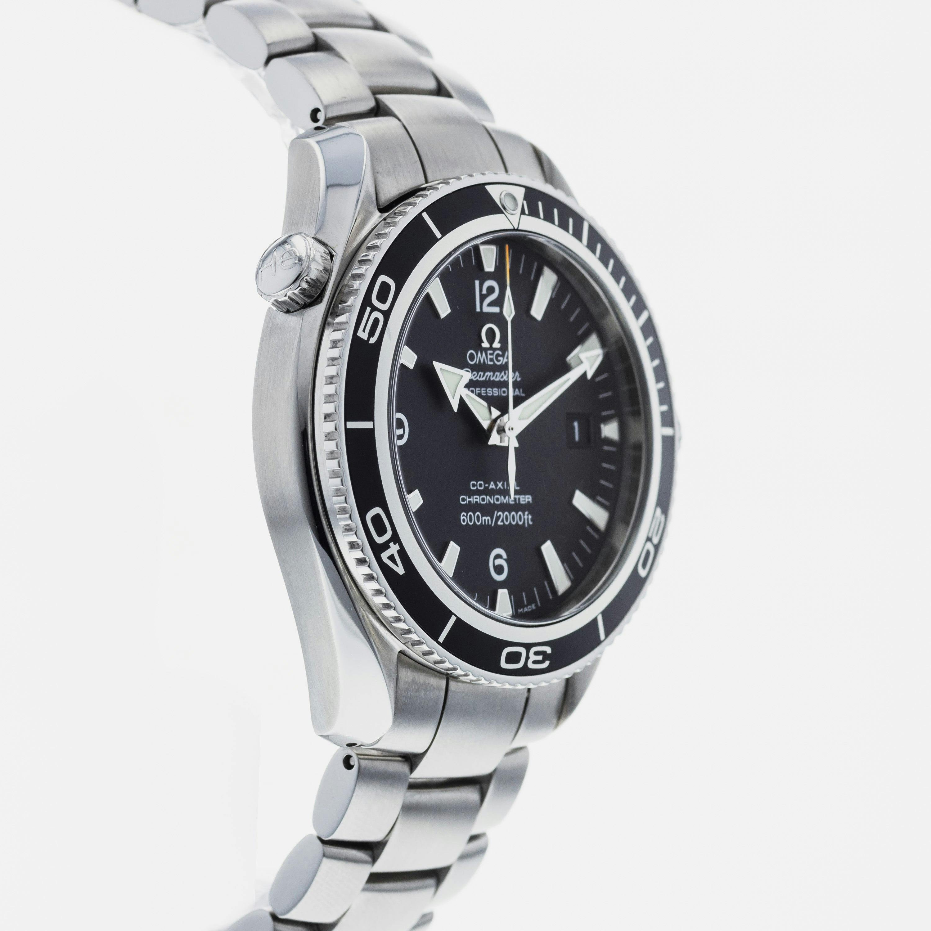 OMEGA Seamaster Planet Ocean 600M 2201.50.00 – HODINKEE Shop