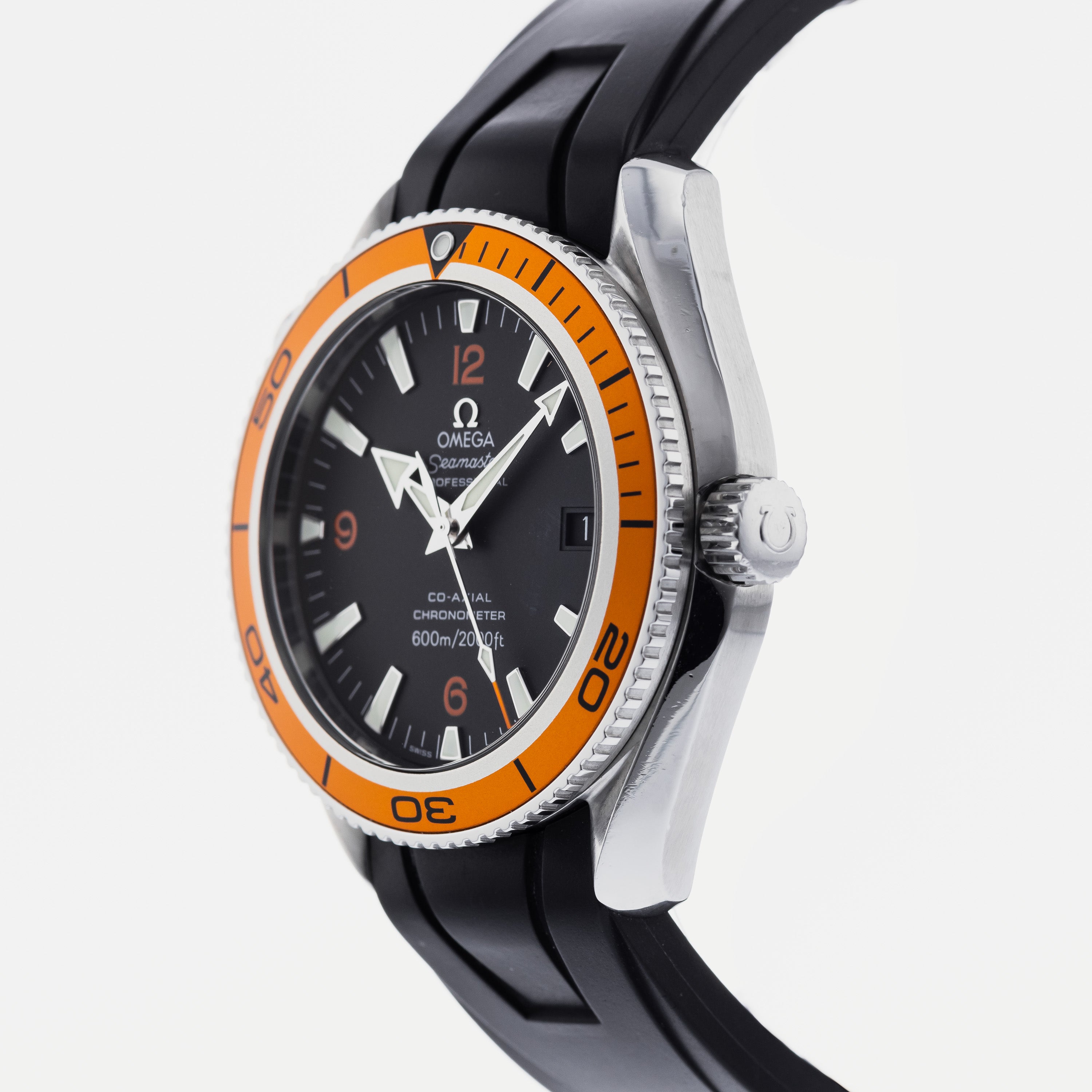 OMEGA Seamaster Planet Ocean 600M Co-Axial 2909.50.91 – HODINKEE Shop
