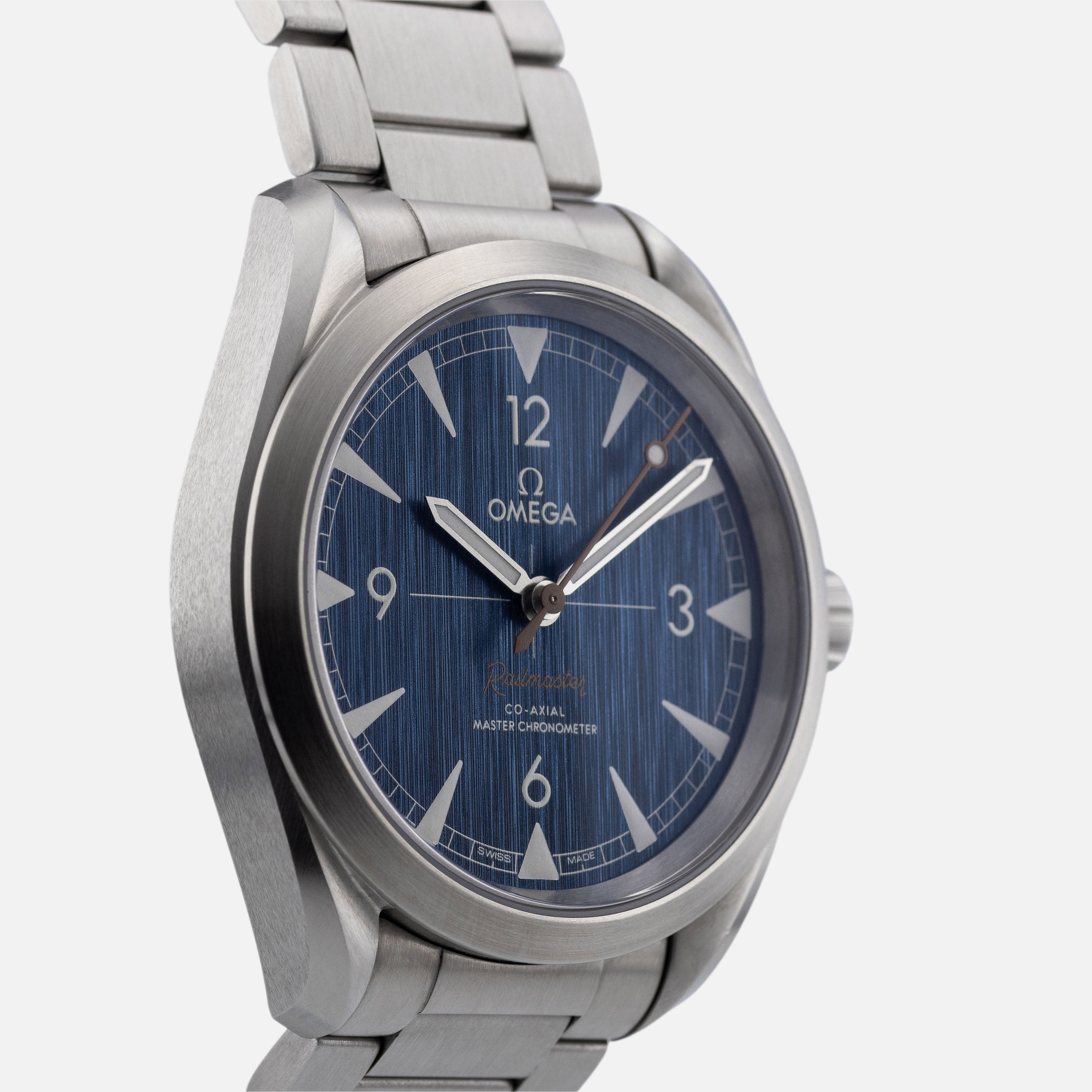 OMEGA Seamaster Railmaster Co Axial Master Chronometer 220.10.40.20.03.001