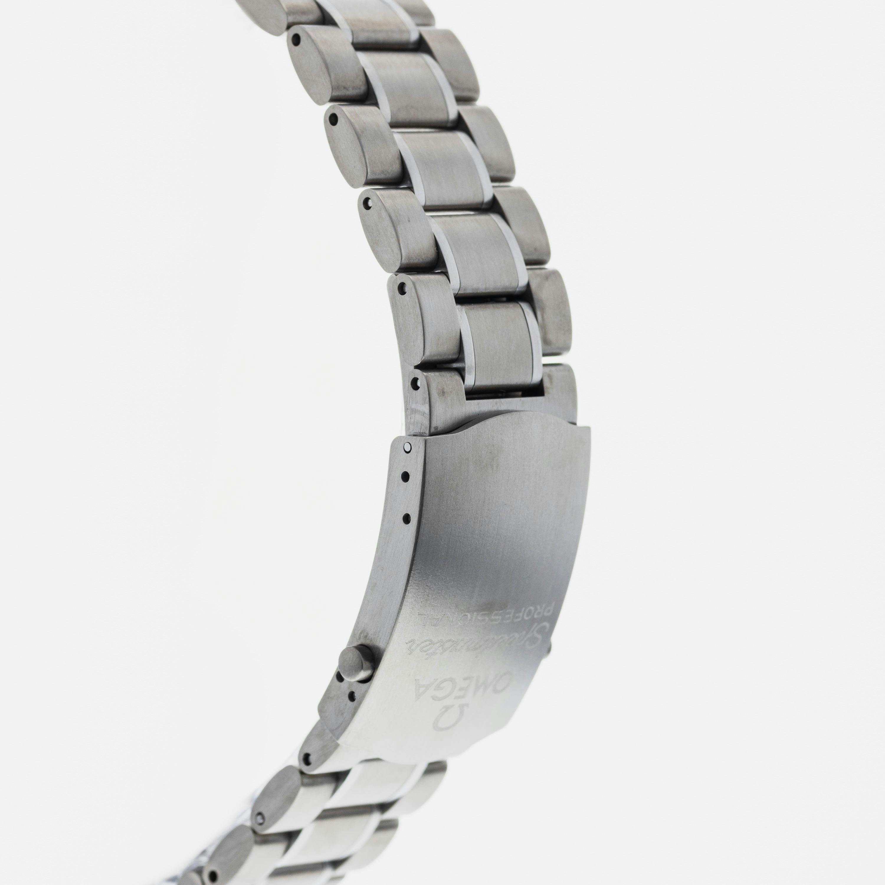 OMEGA Speedmaster X-33 3290.50.00 – HODINKEE Shop