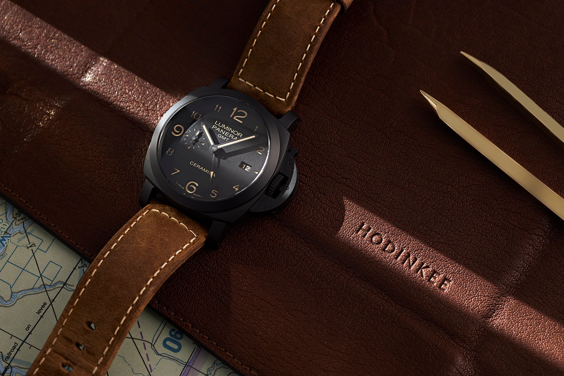Panerai Luminor 1950 3 Days GMT Ceramica PAM 441 – HODINKEE Shop