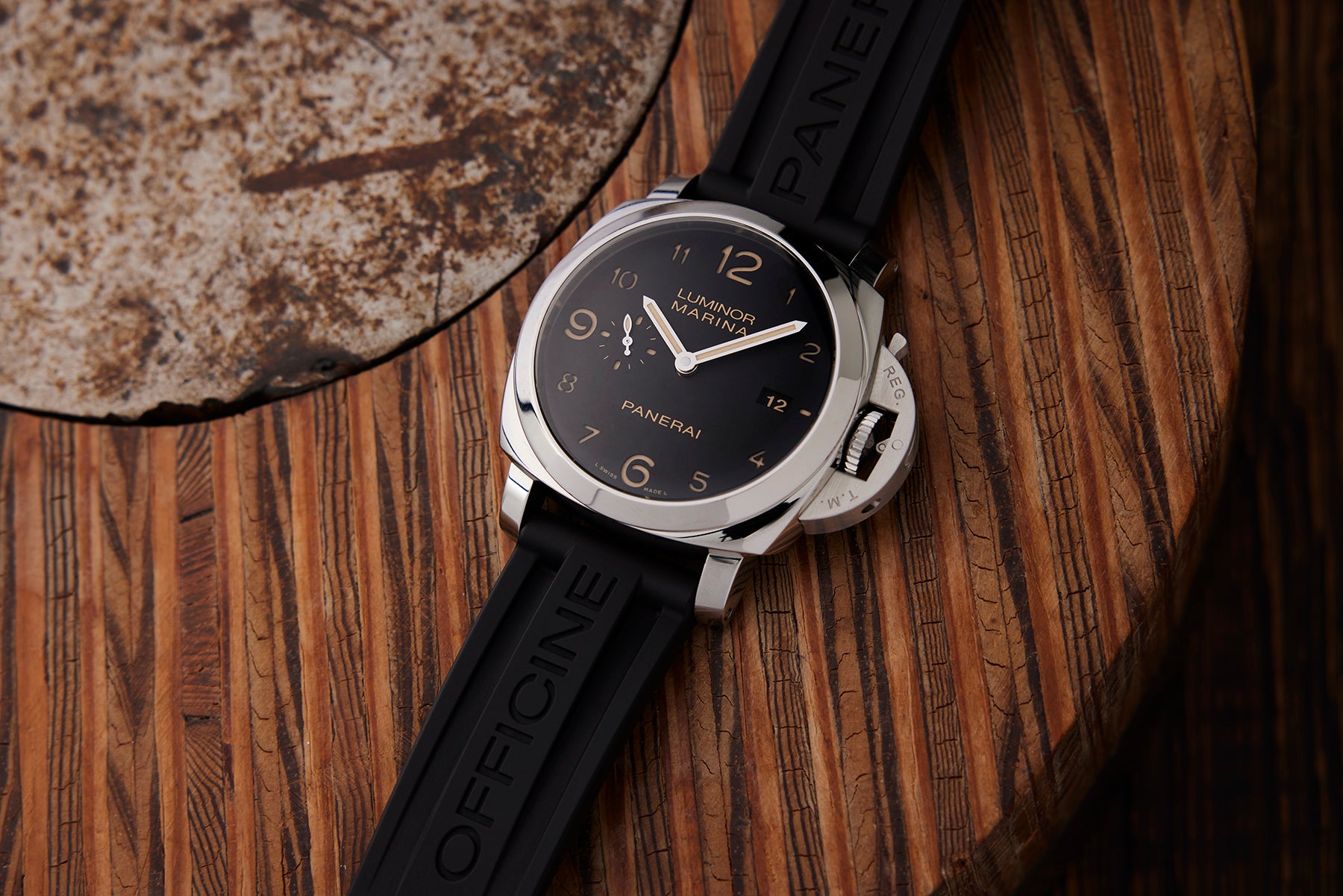 Panerai Luminor Marina 1950 3 Days Automatic PAM 359 – HODINKEE Shop
