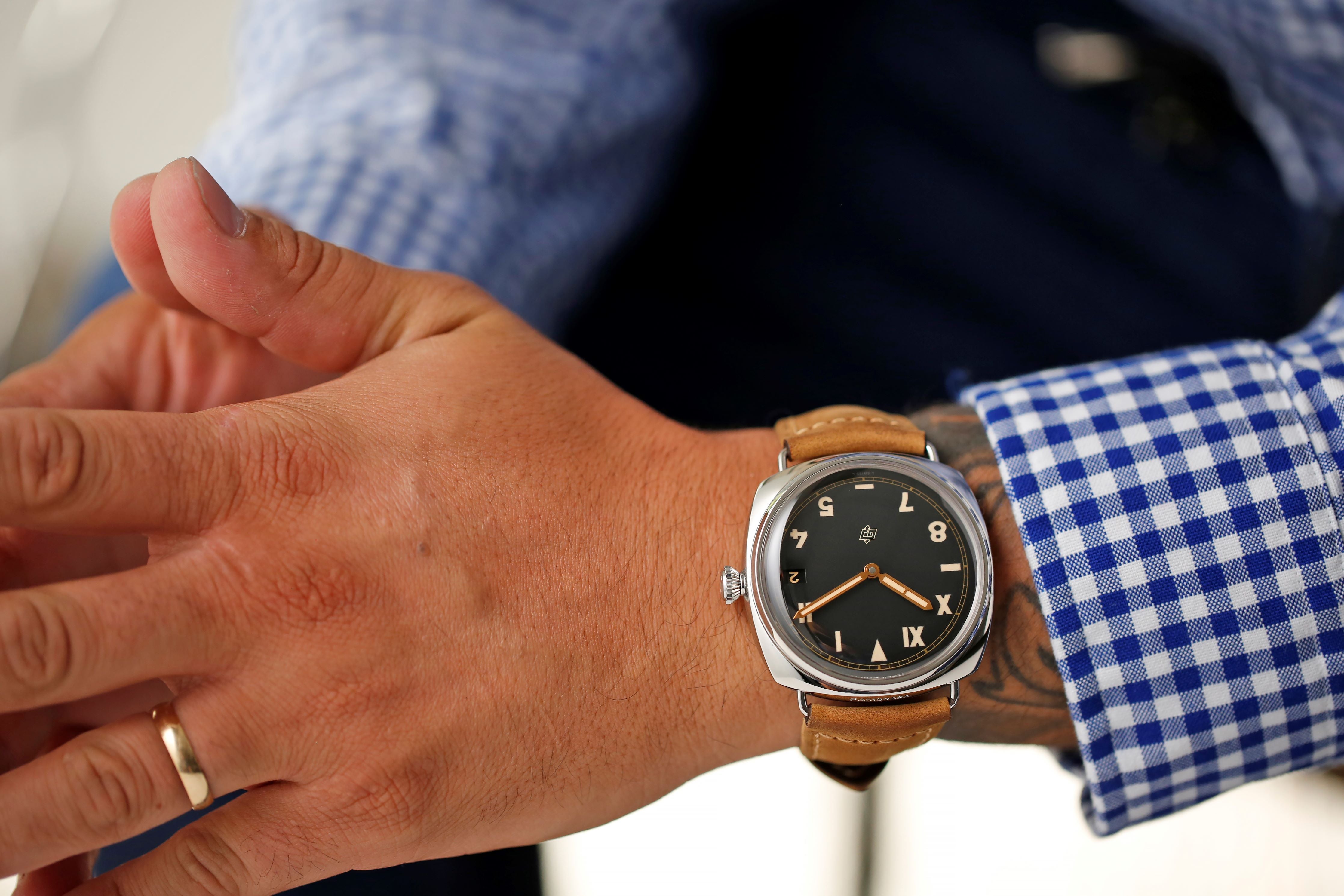 Panerai Radiomir California Days PAM 424 – HODINKEE Shop