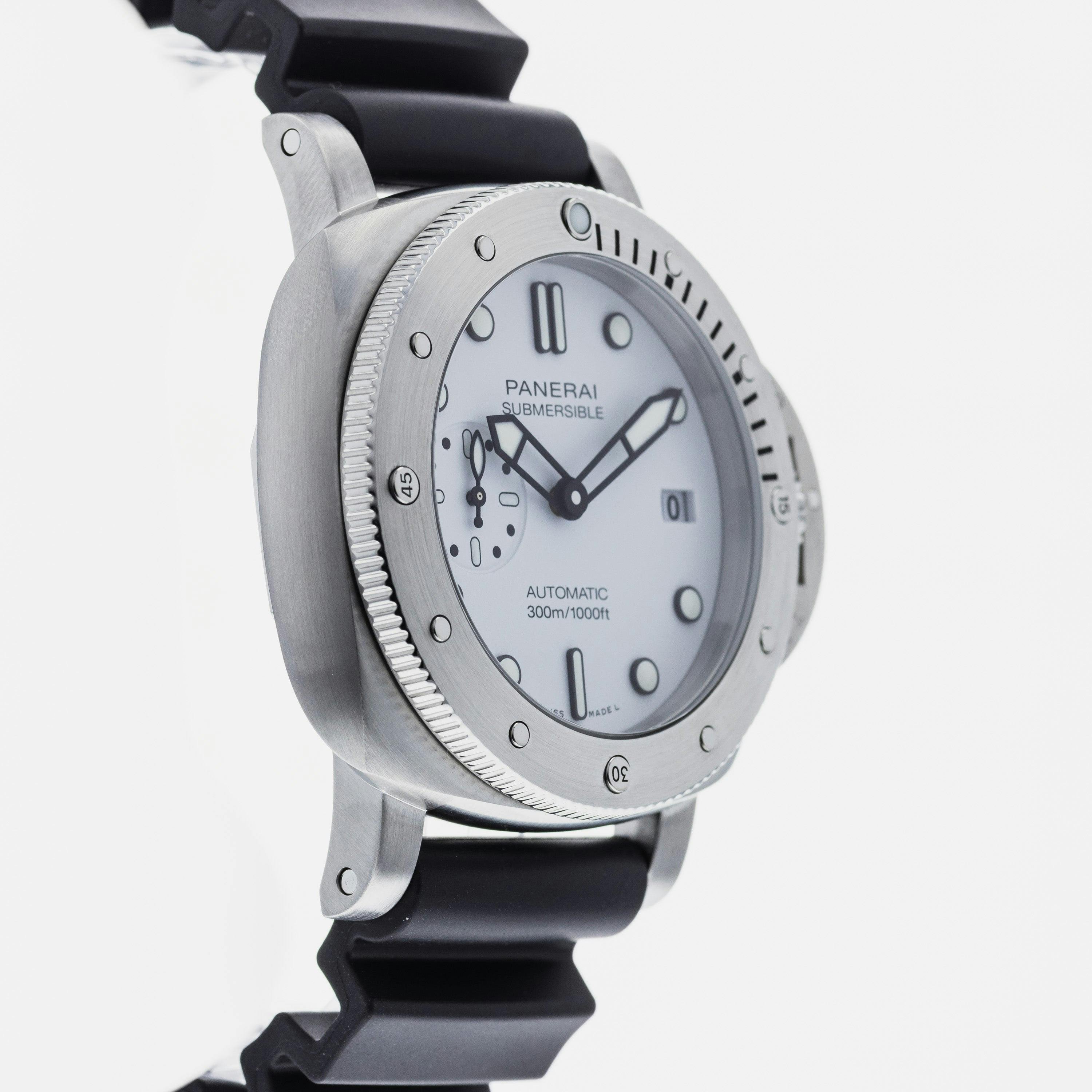 Panerai Submersible Bianco PAM 1223 – HODINKEE Shop