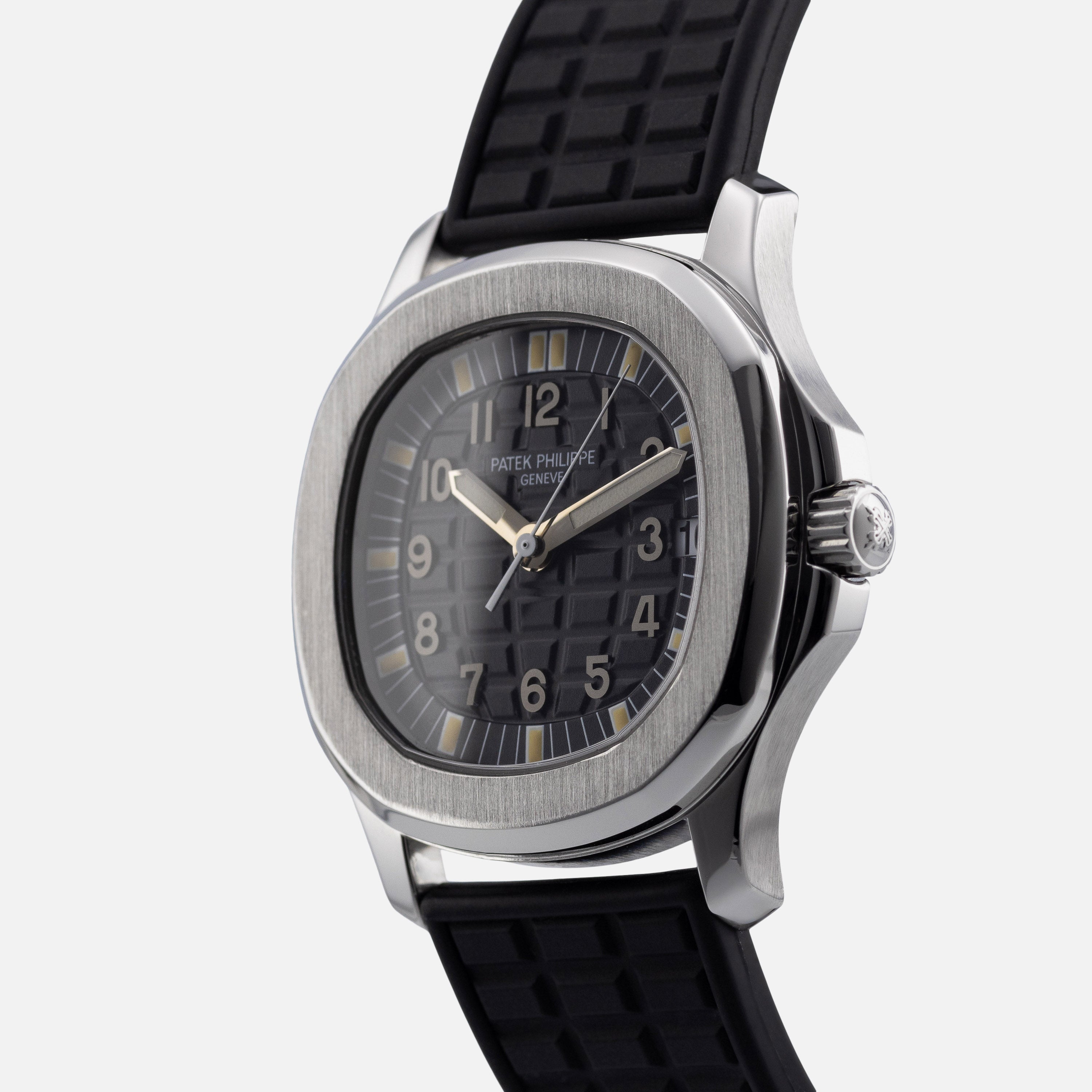 Patek aquanaut hodinkee best sale