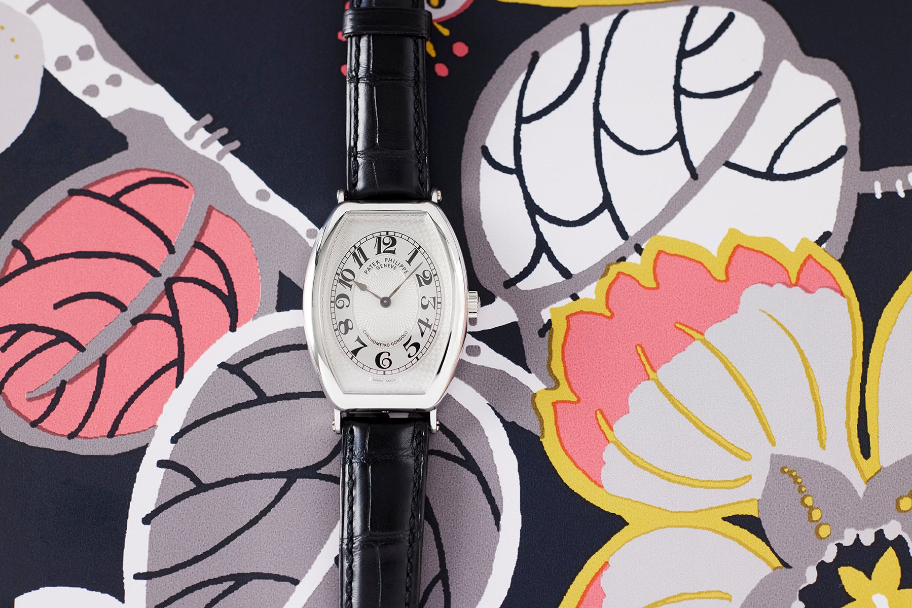 Patek Philippe Gondolo Platinum 5098P – HODINKEE Shop