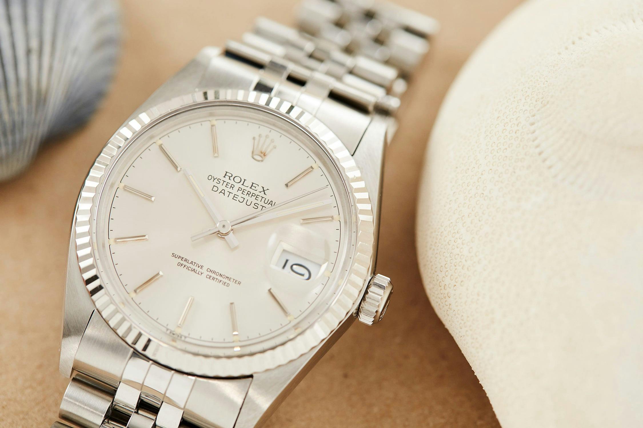 Rolex Datejust 16014 – HODINKEE Shop