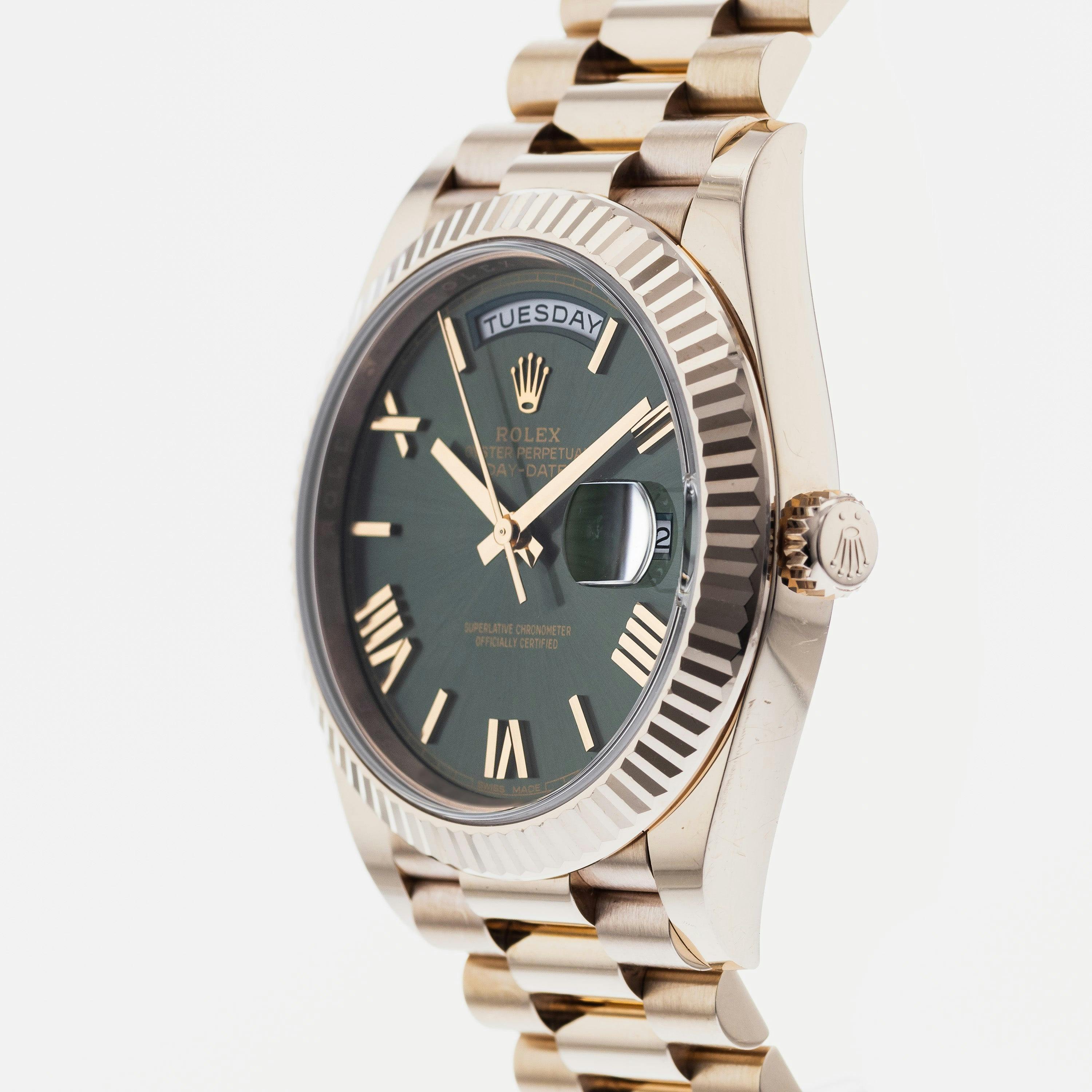 Rolex Day-Date 40 Everose President 228235 – HODINKEE Shop