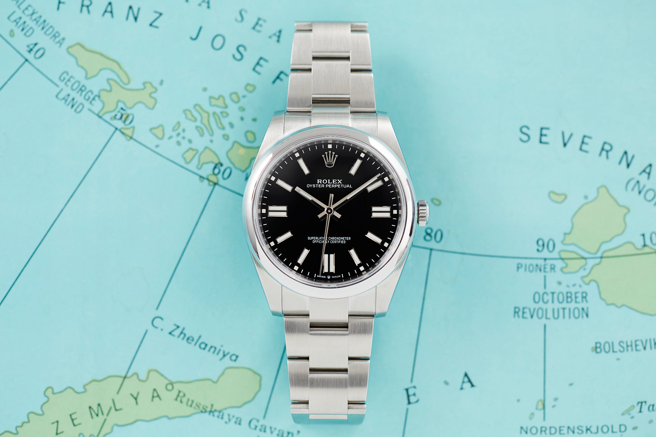 Oyster perpetual 124300 sale