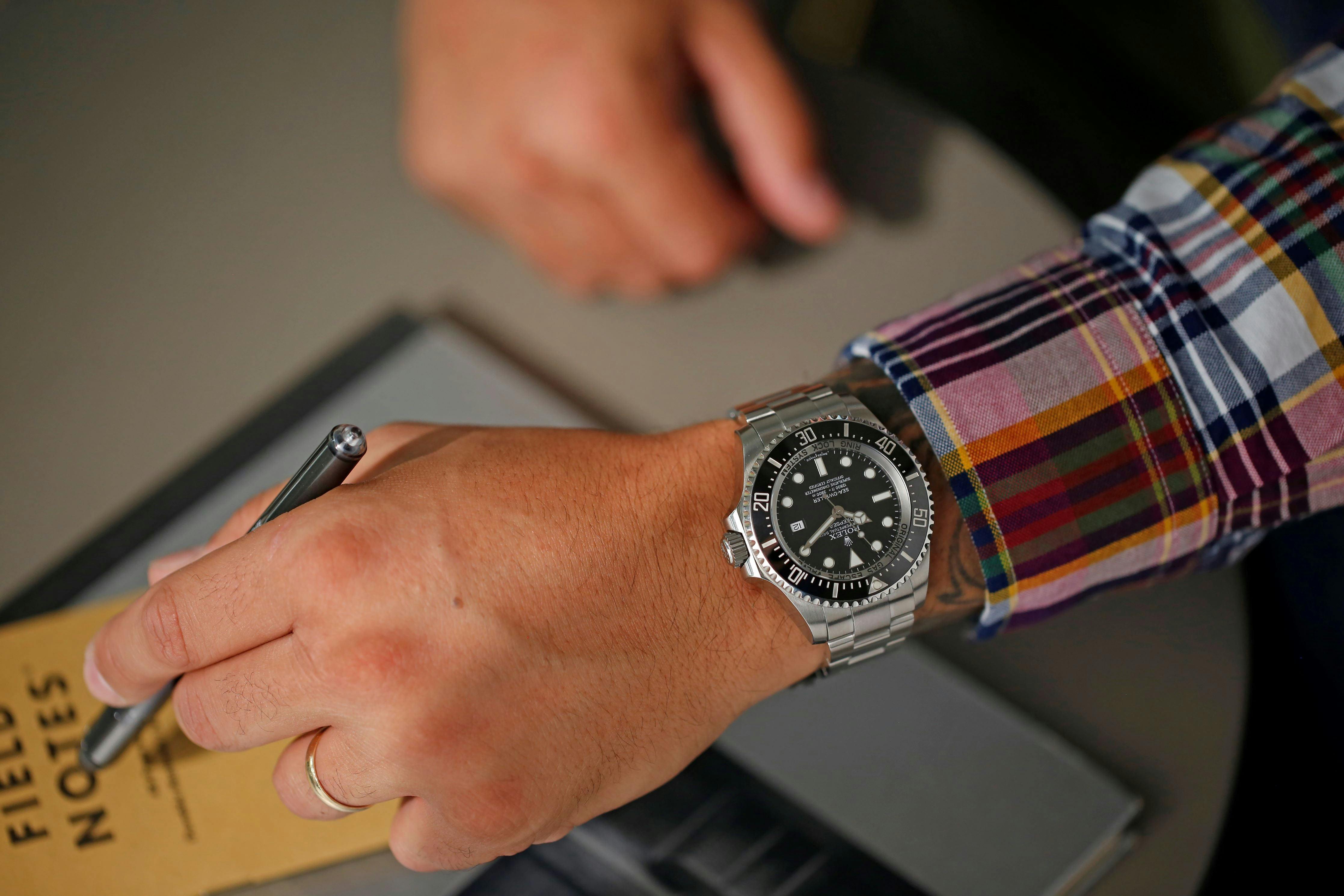 。 Rolex Sea-Dweller Deepsea James Cameron Deep Blue 116660