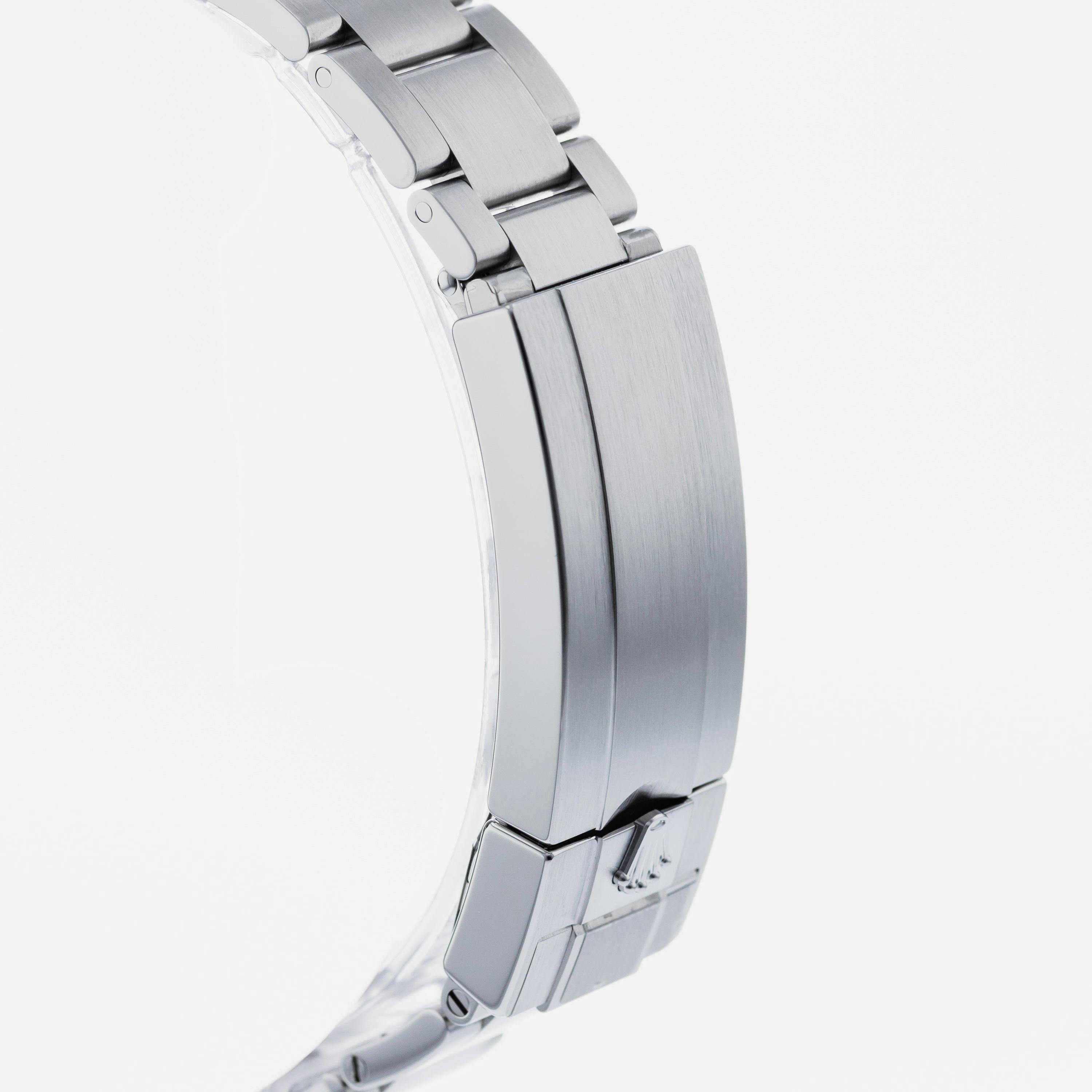 Rolex Submariner Date 116610 – HODINKEE Shop