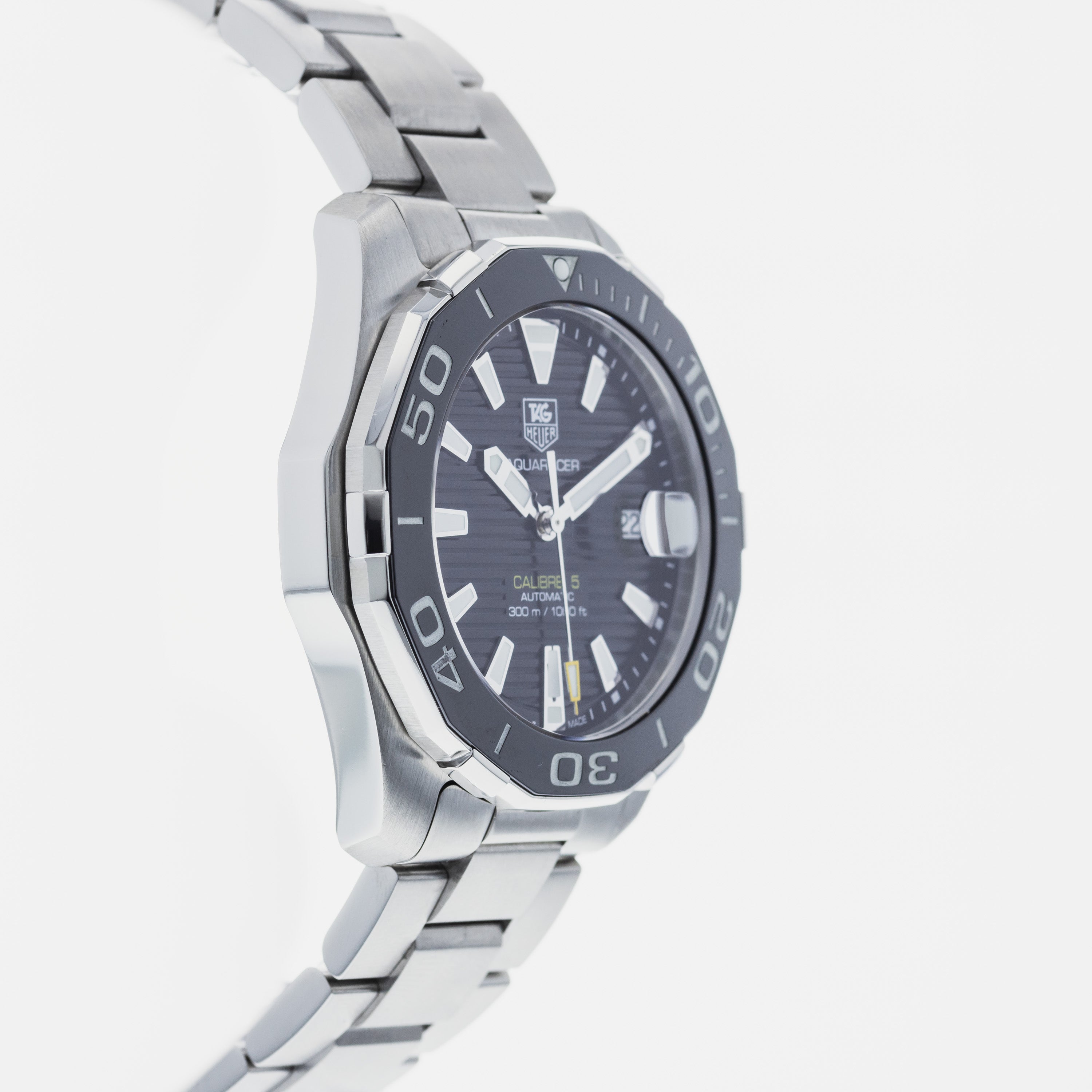TAG Heuer Aquaracer 300M Calibre 5 WAY211A 1